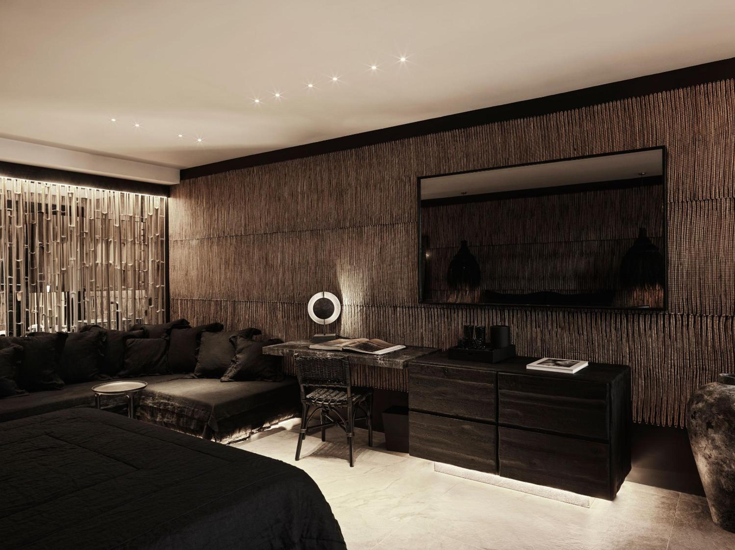 EOS Double Room - Photo 7