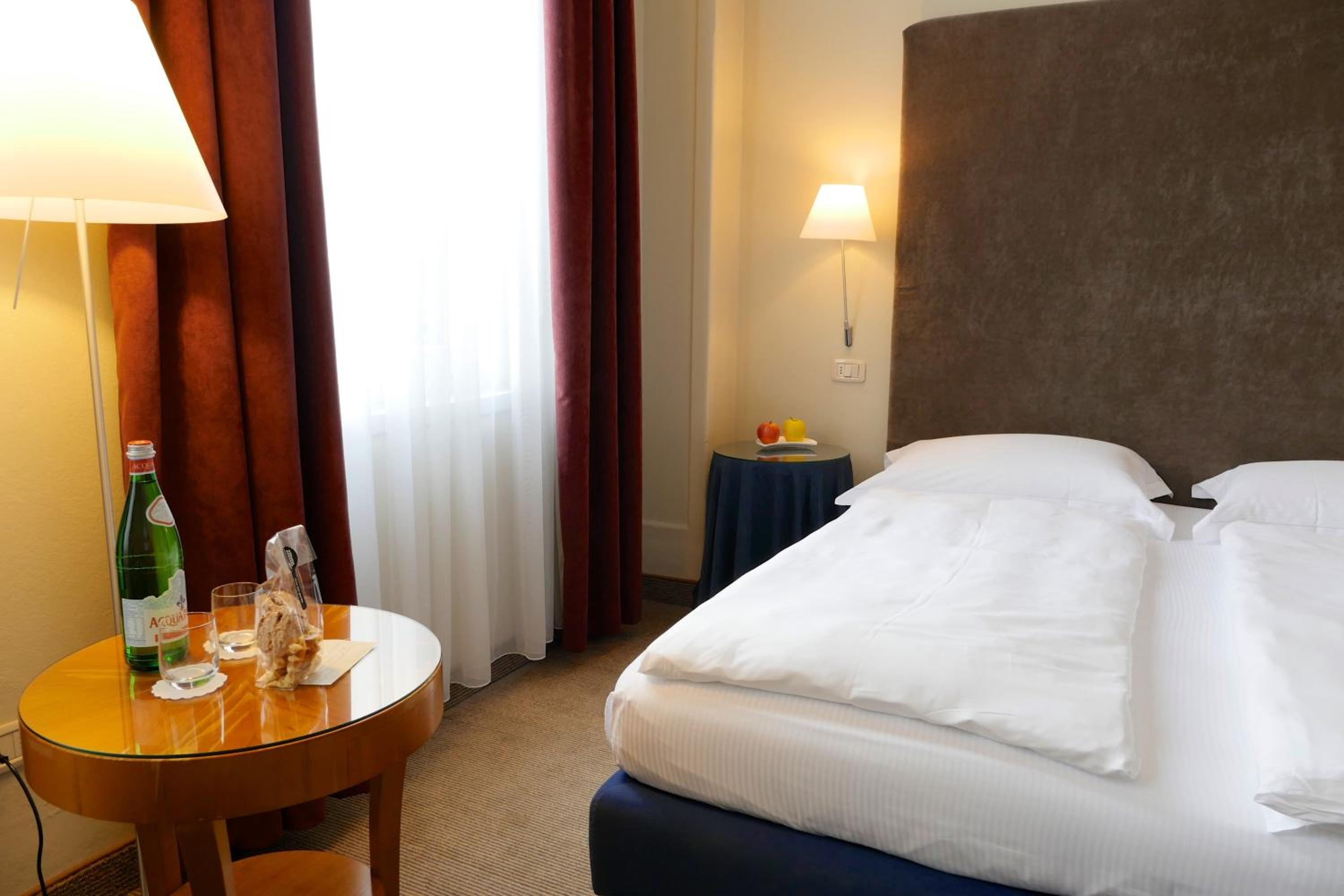 Classic Double Room - Photo 4