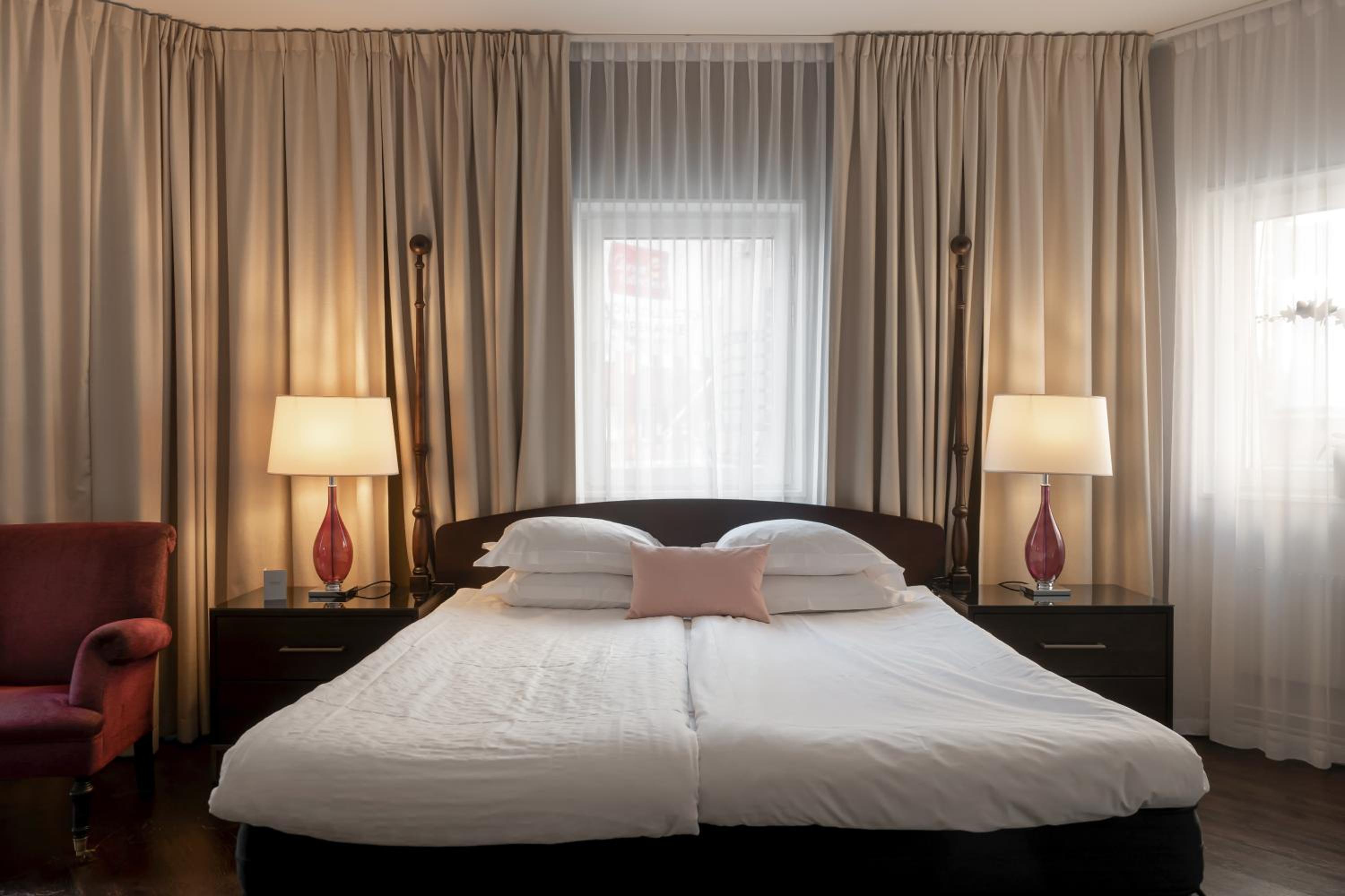 Deluxe Double Room - Photo 1