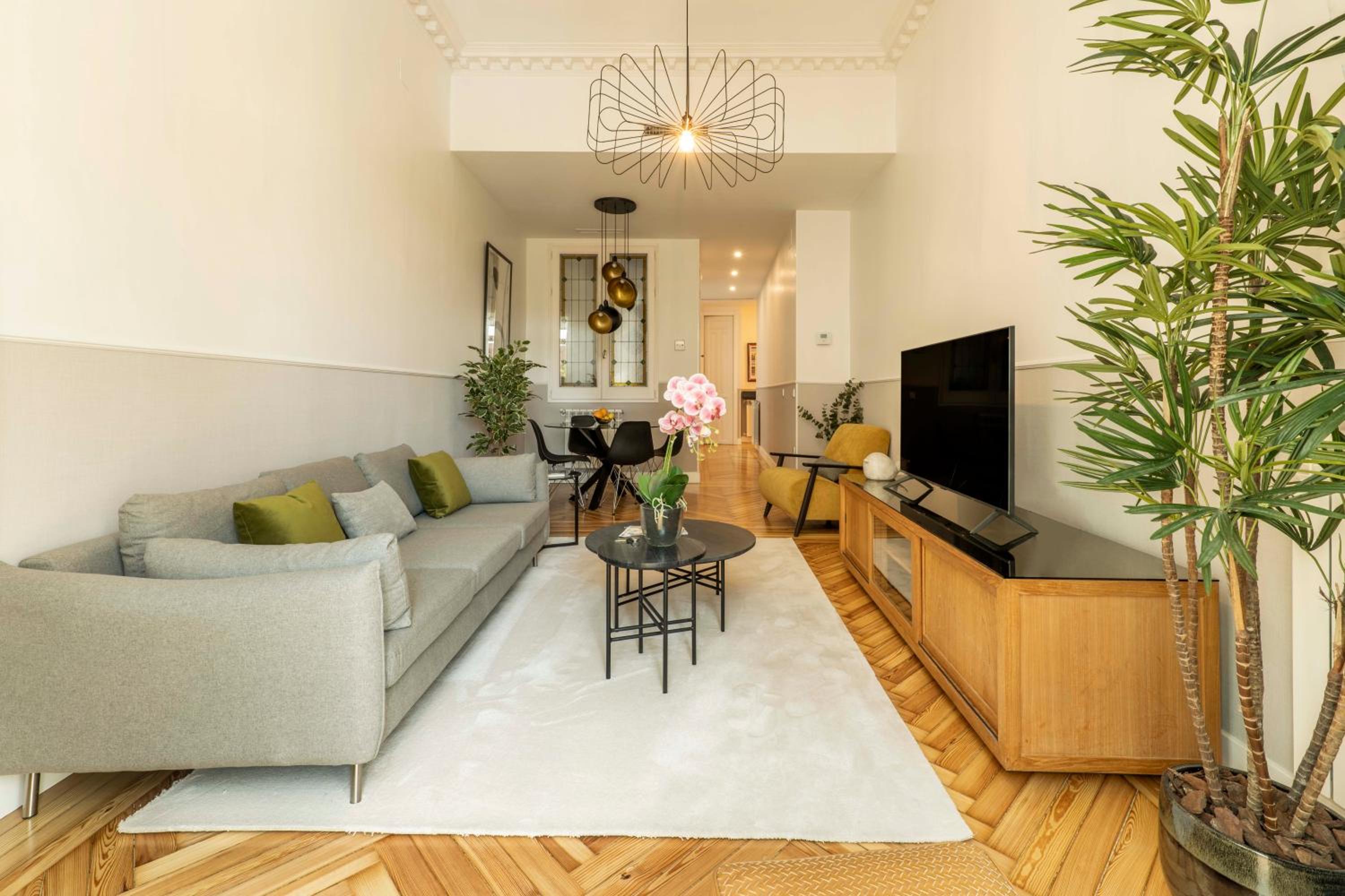 Two-Bedroom Apartment - Photo 15