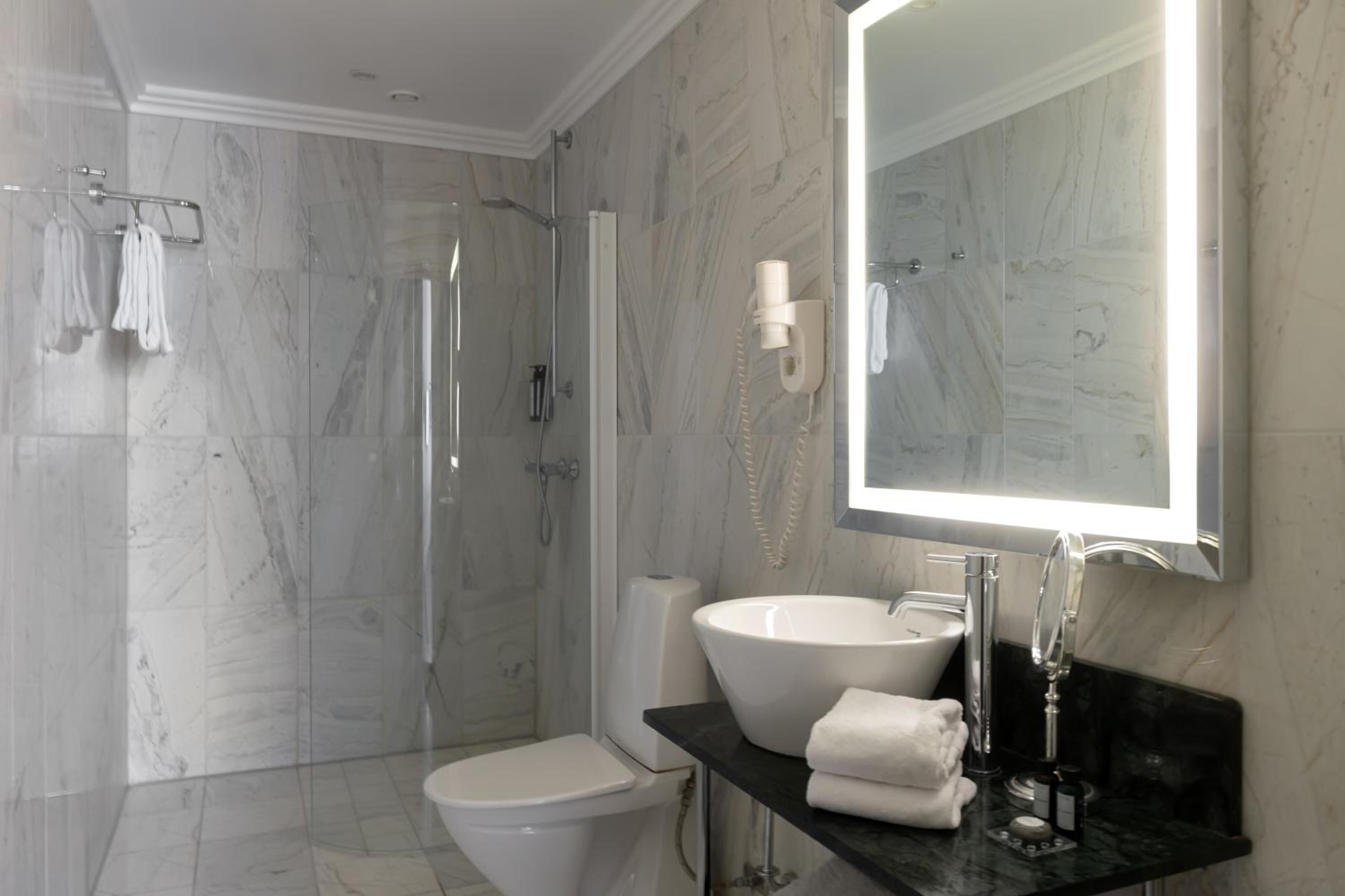 Superior Double Room - Photo 3