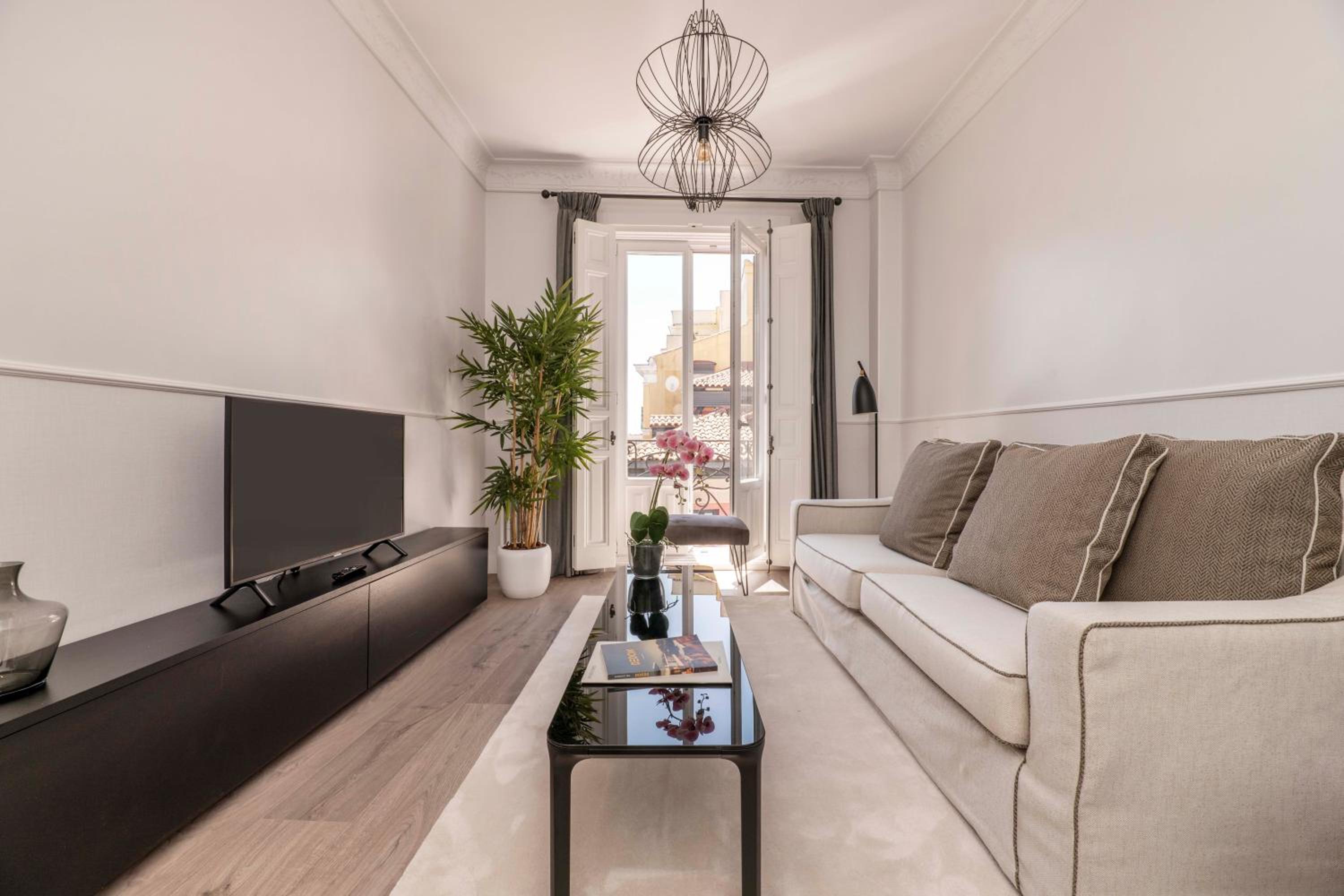 Two-Bedroom Apartment - Photo 3