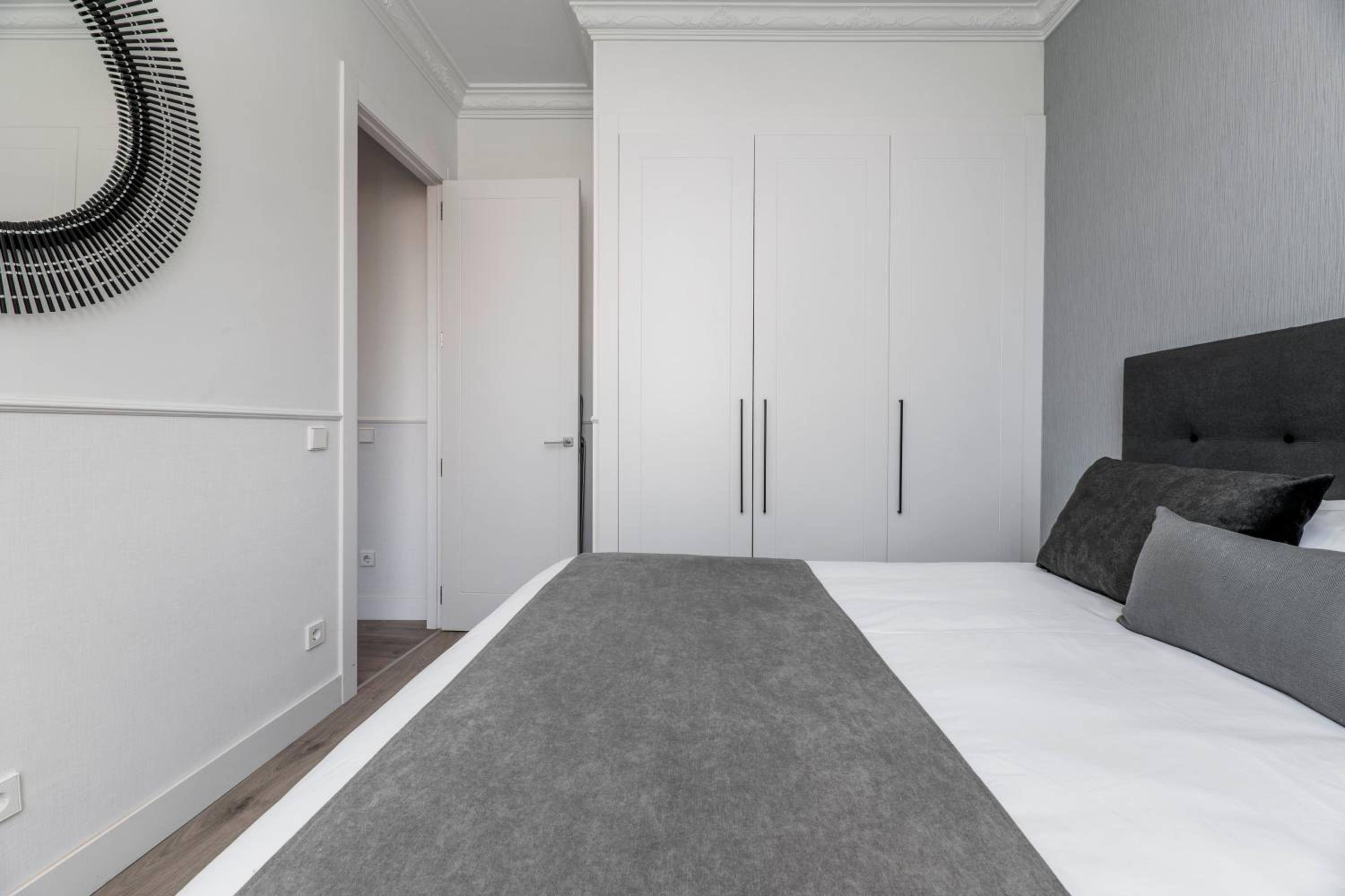 Two-Bedroom Apartment - Photo 13