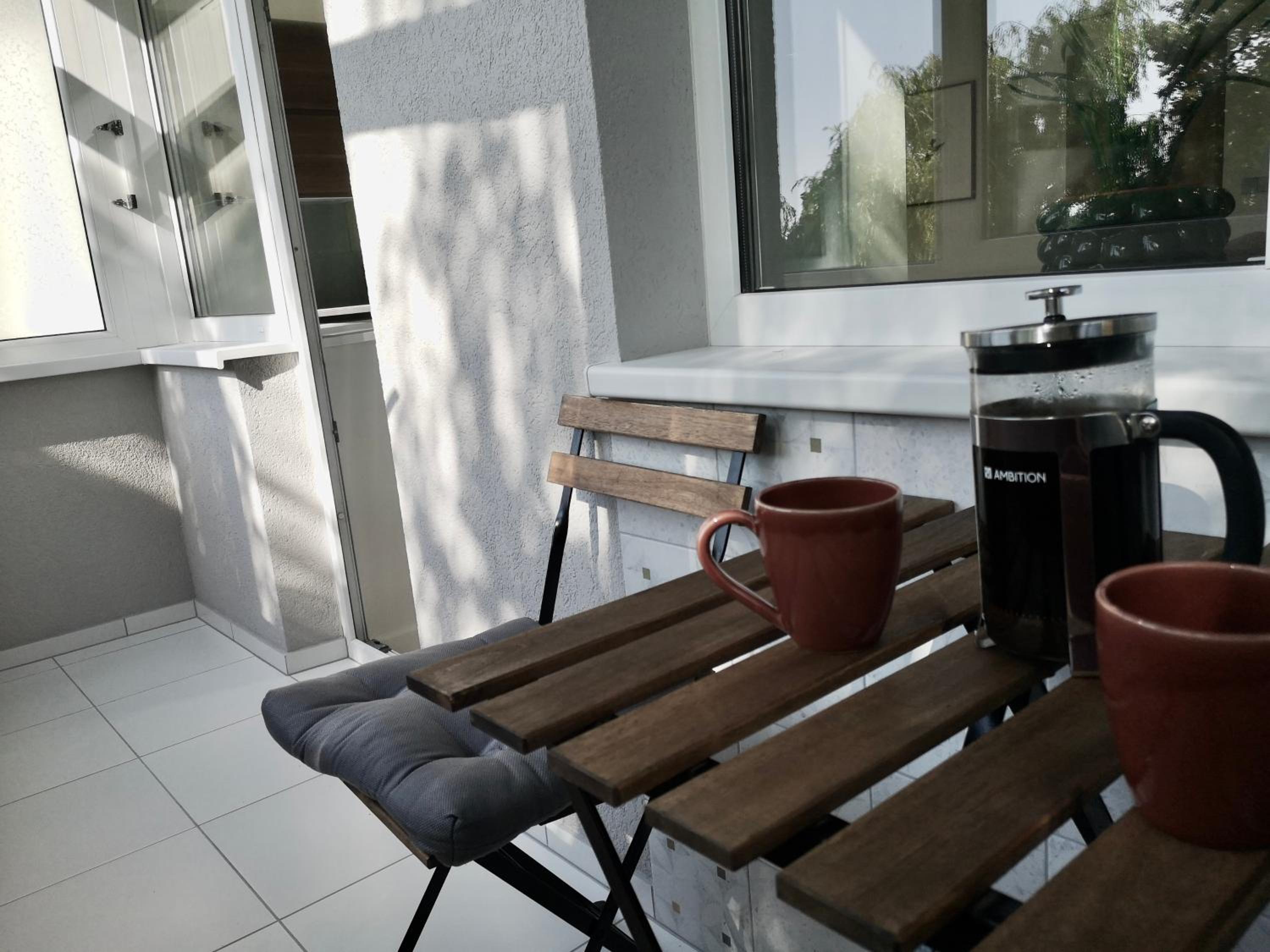 Apartment with Balcony - Photo 23