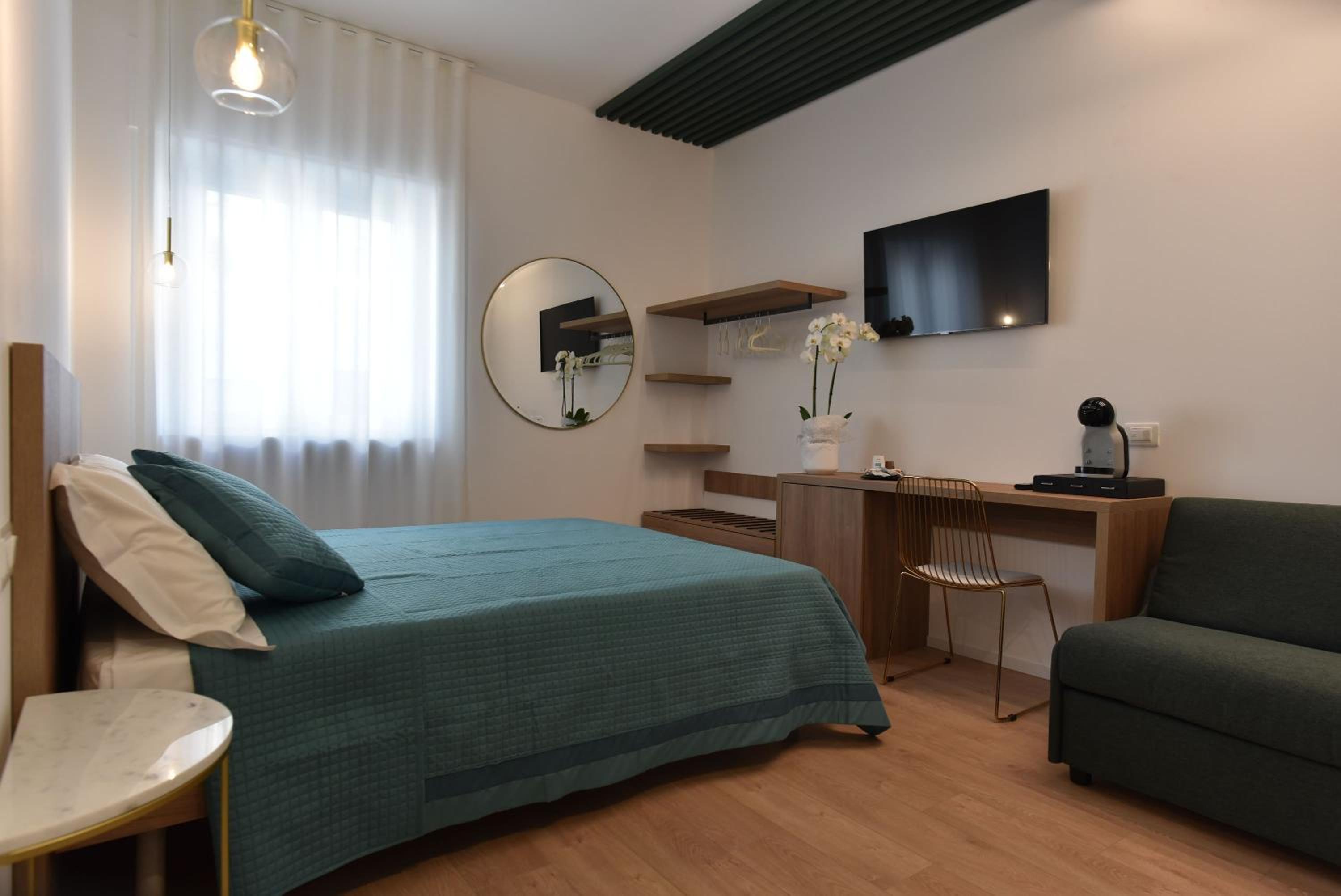 Superior Triple Room