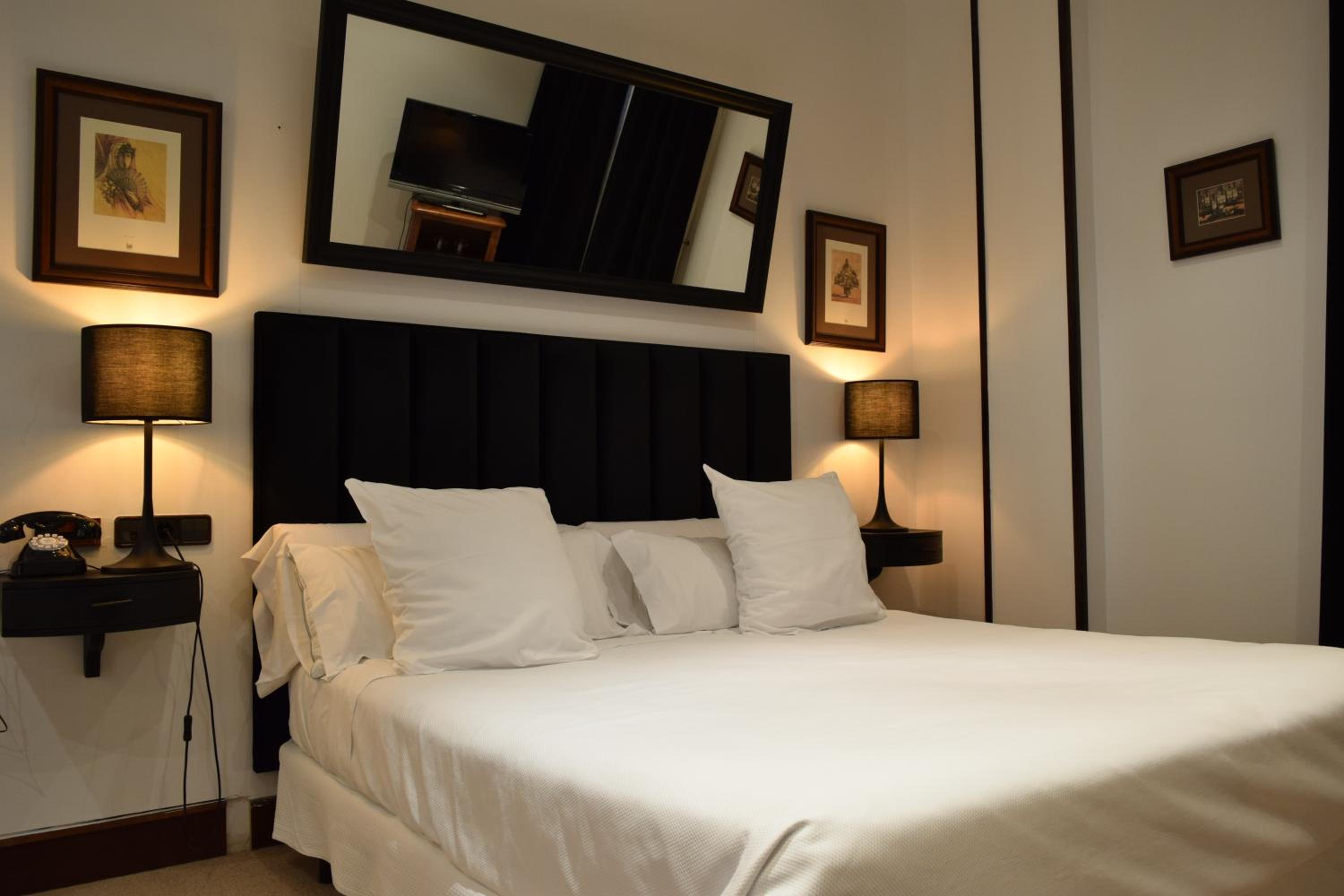 Habitación Doble o con Dos Camas