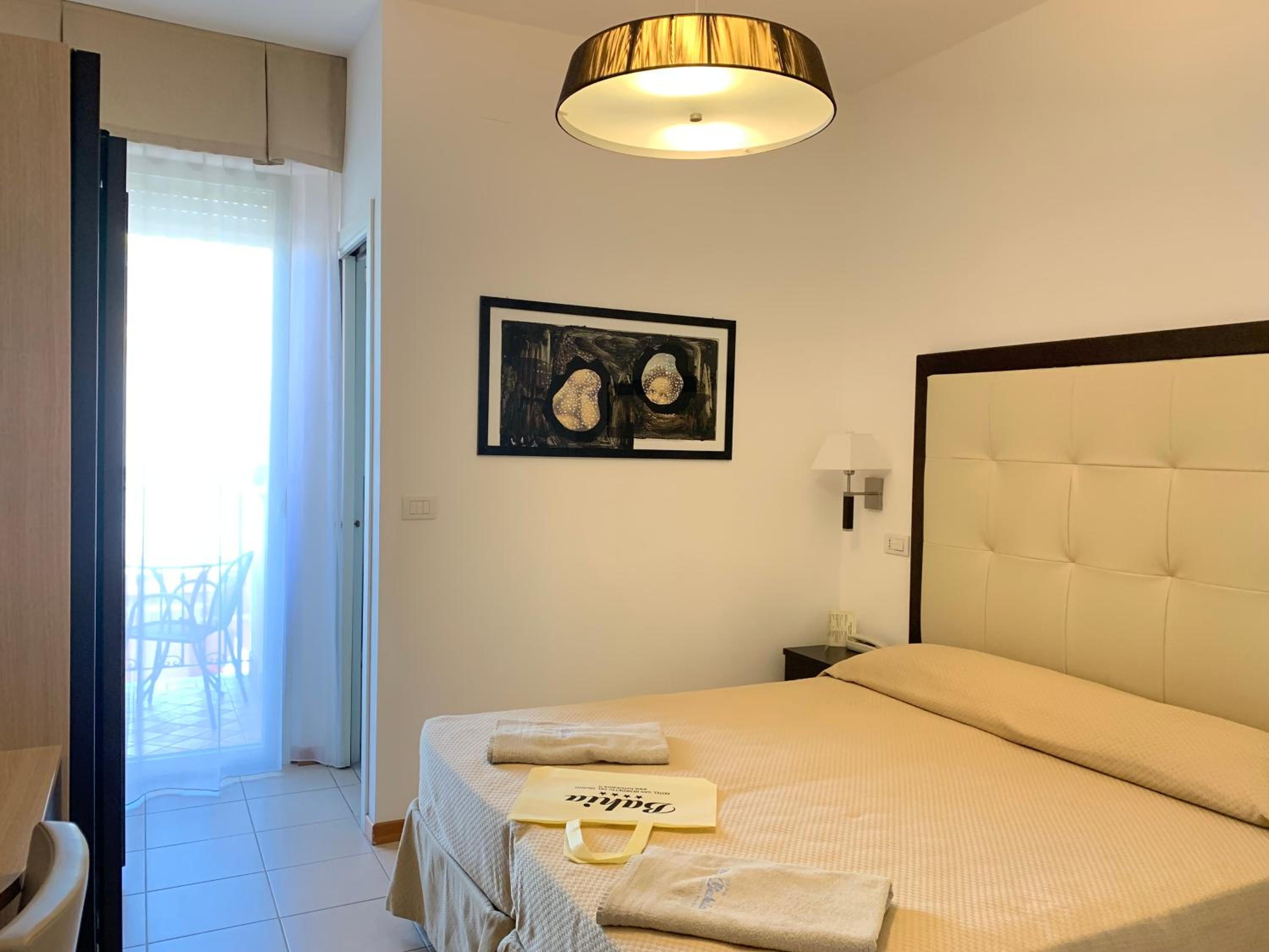 Small Double Room photo 1