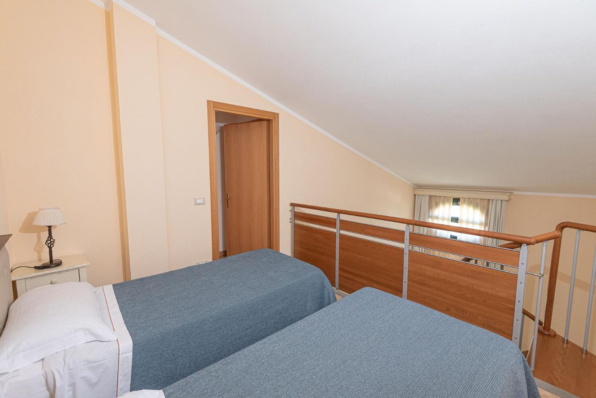 One-Bedroom Apartment (4 Adults) - Photo 8