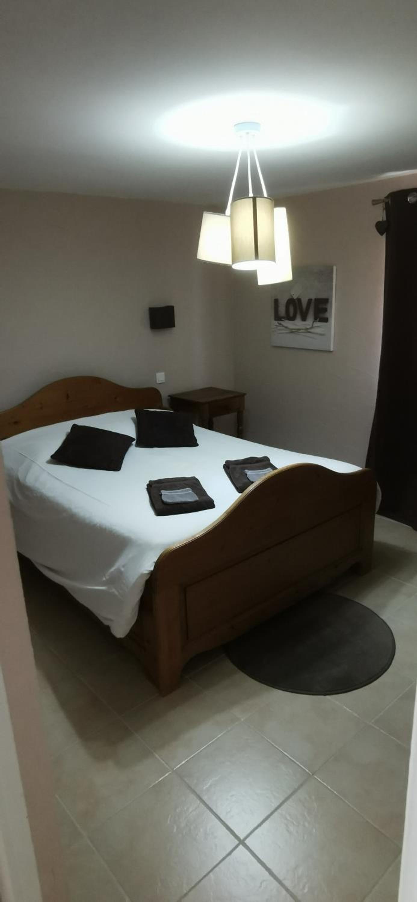One-Bedroom House photo 3