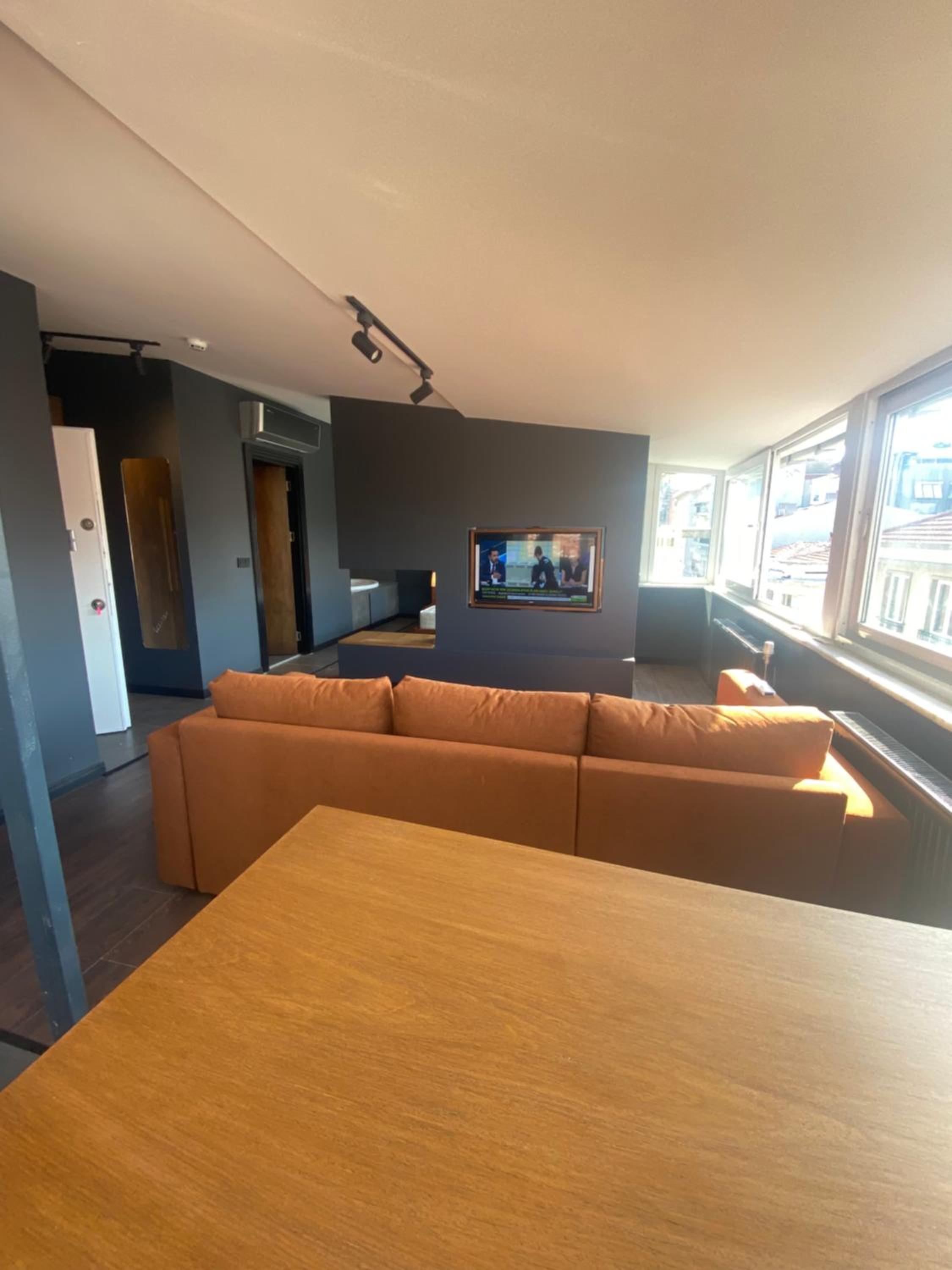 Loft photo 2