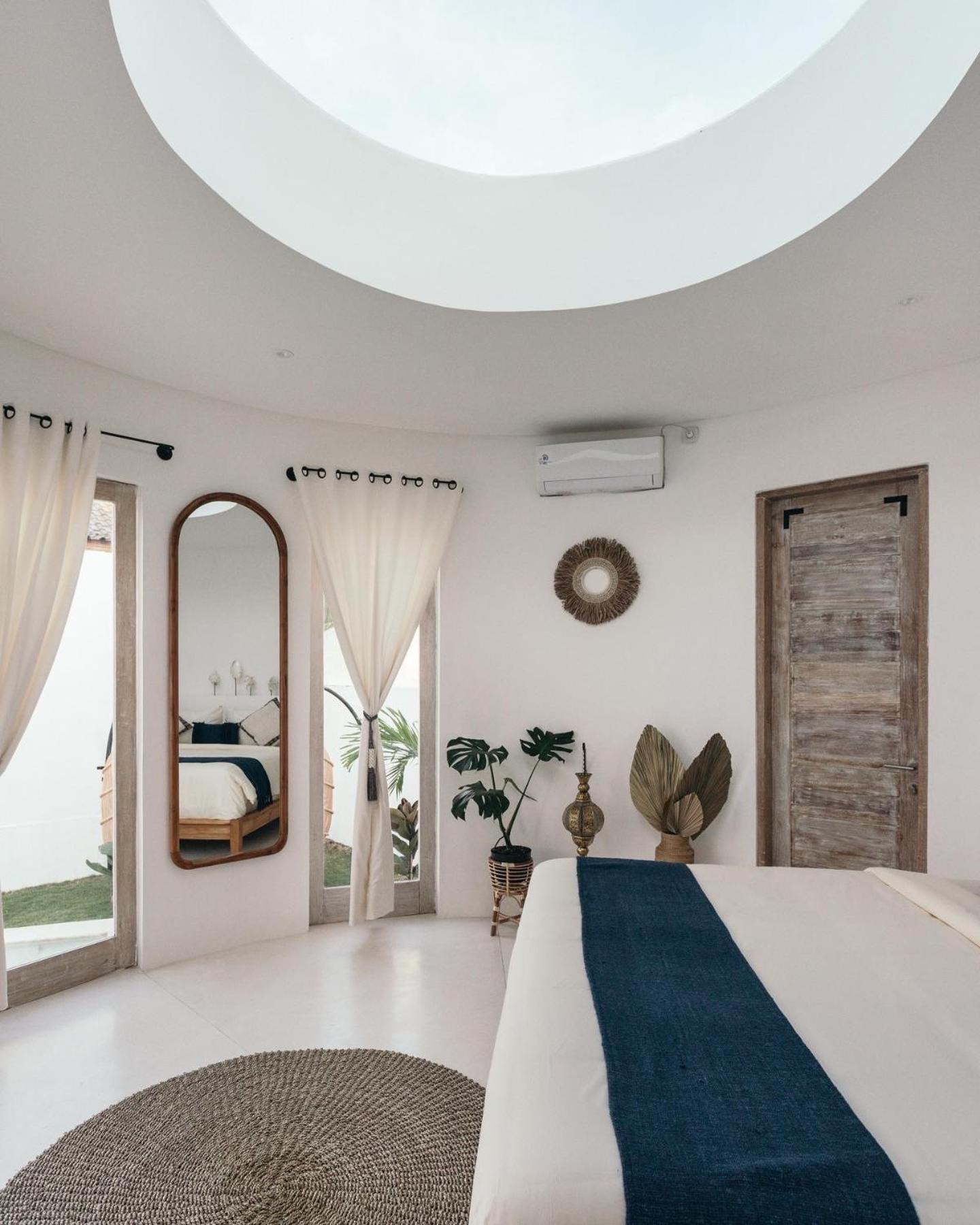 Two-Bedroom Villa - Photo 7