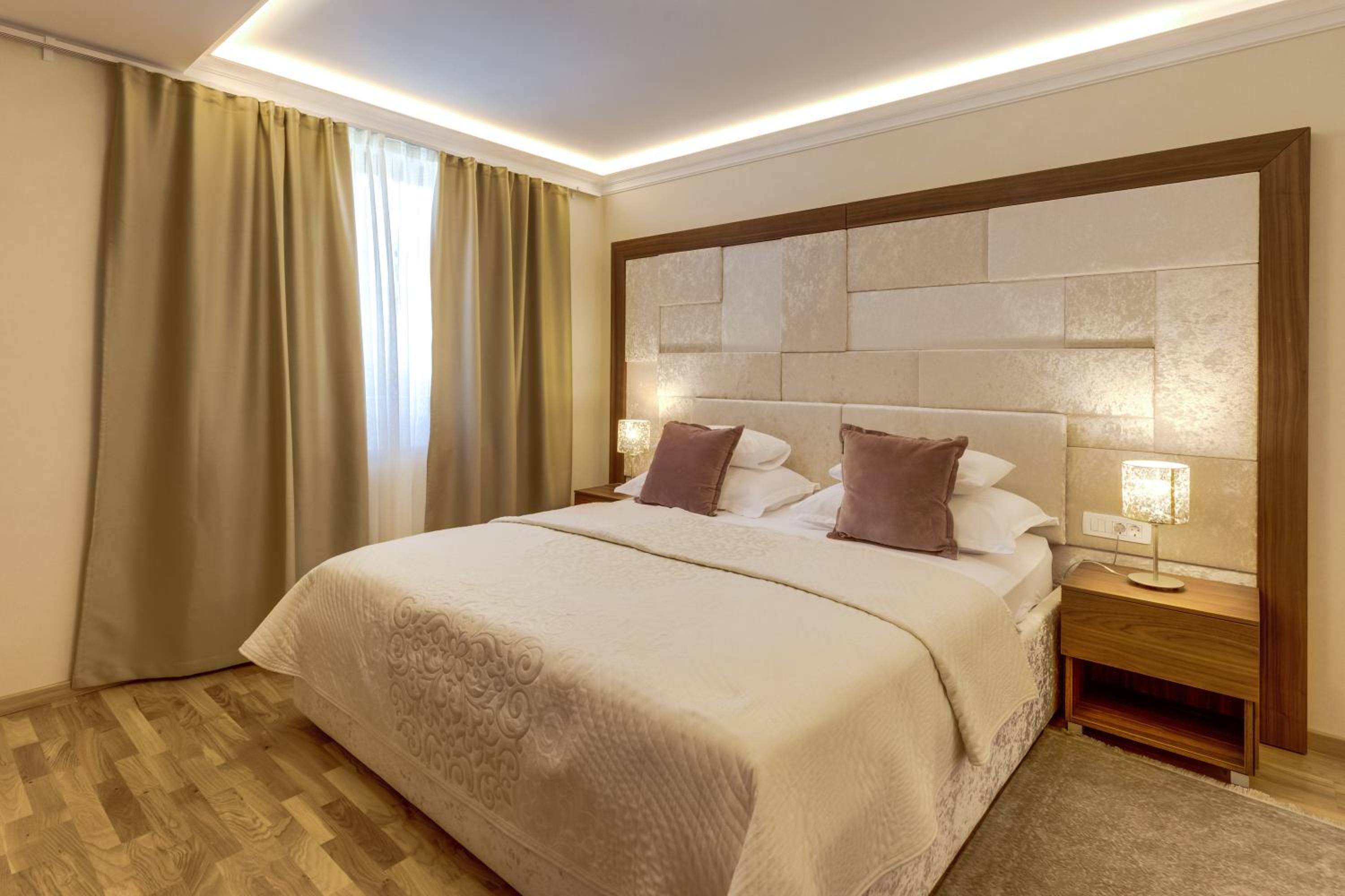 Deluxe Double Room - Photo 4