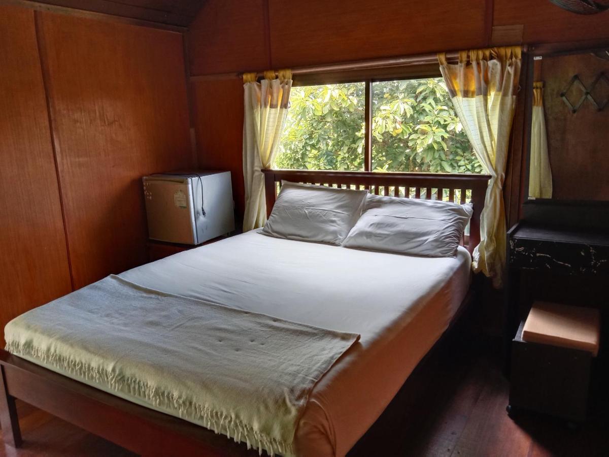 Bungalow with Fan photo 1