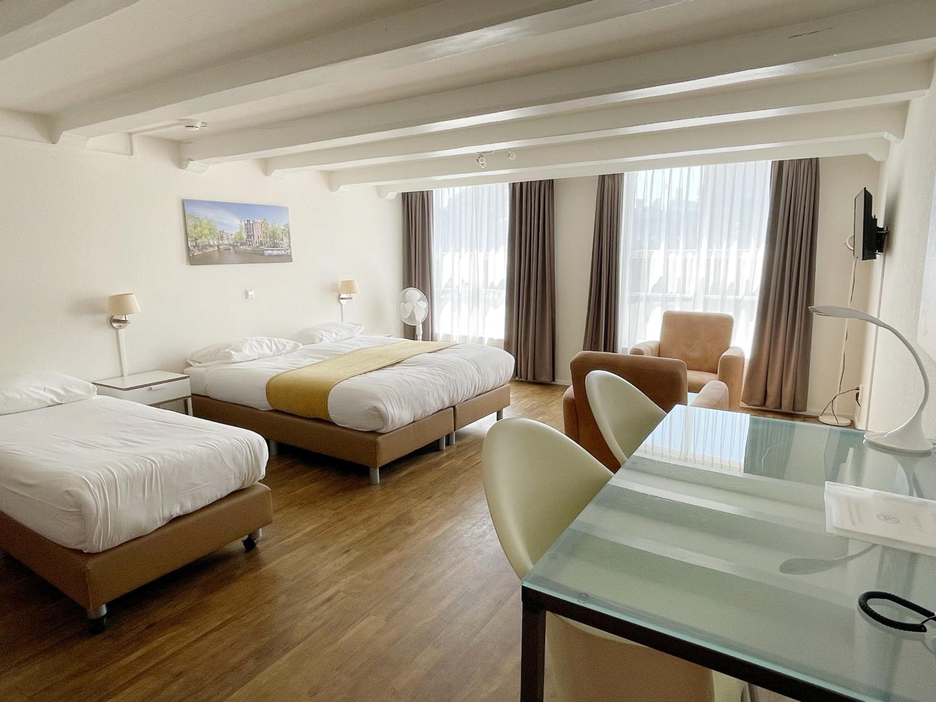 Comfort Triple Room photo 3