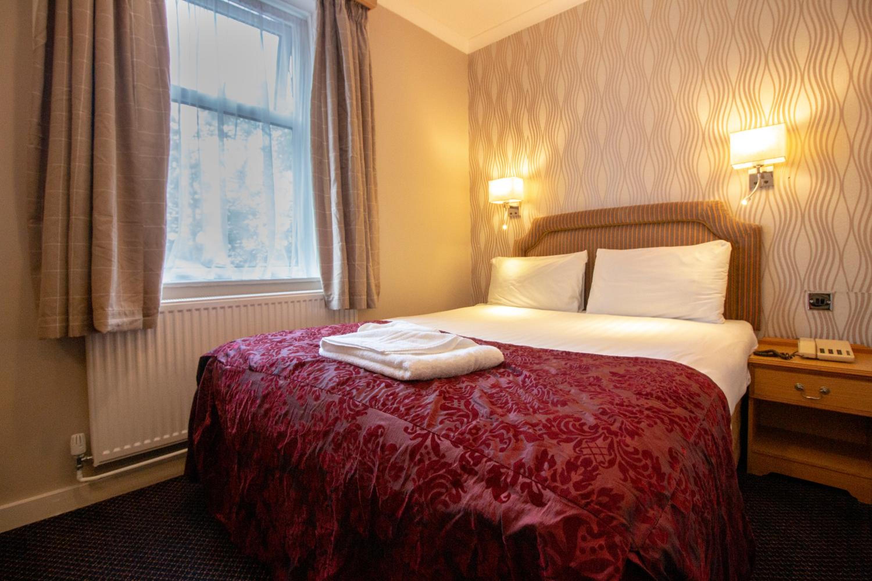 Double Room - Photo 2