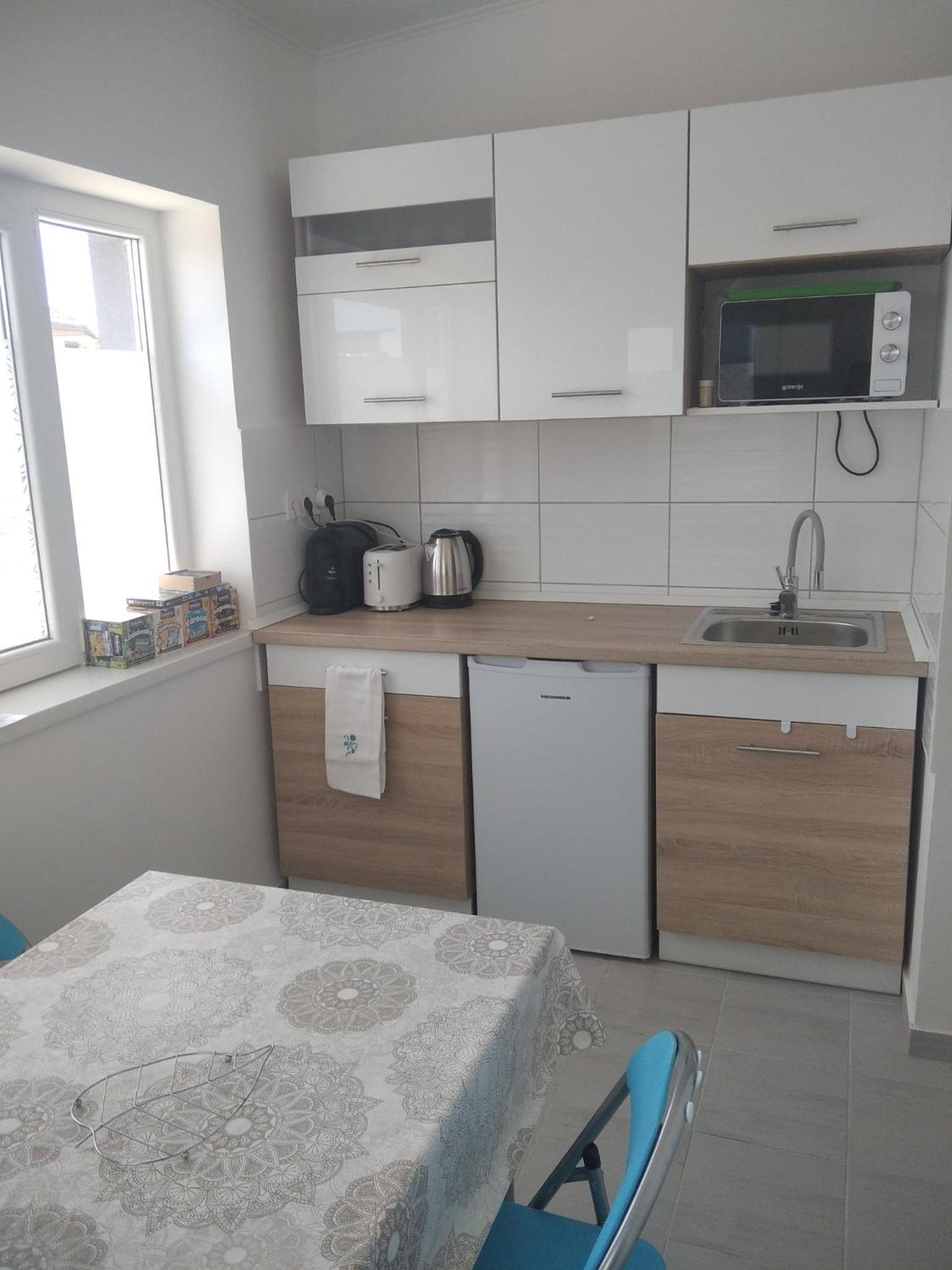 Two-Bedroom Apartment - Photo 19