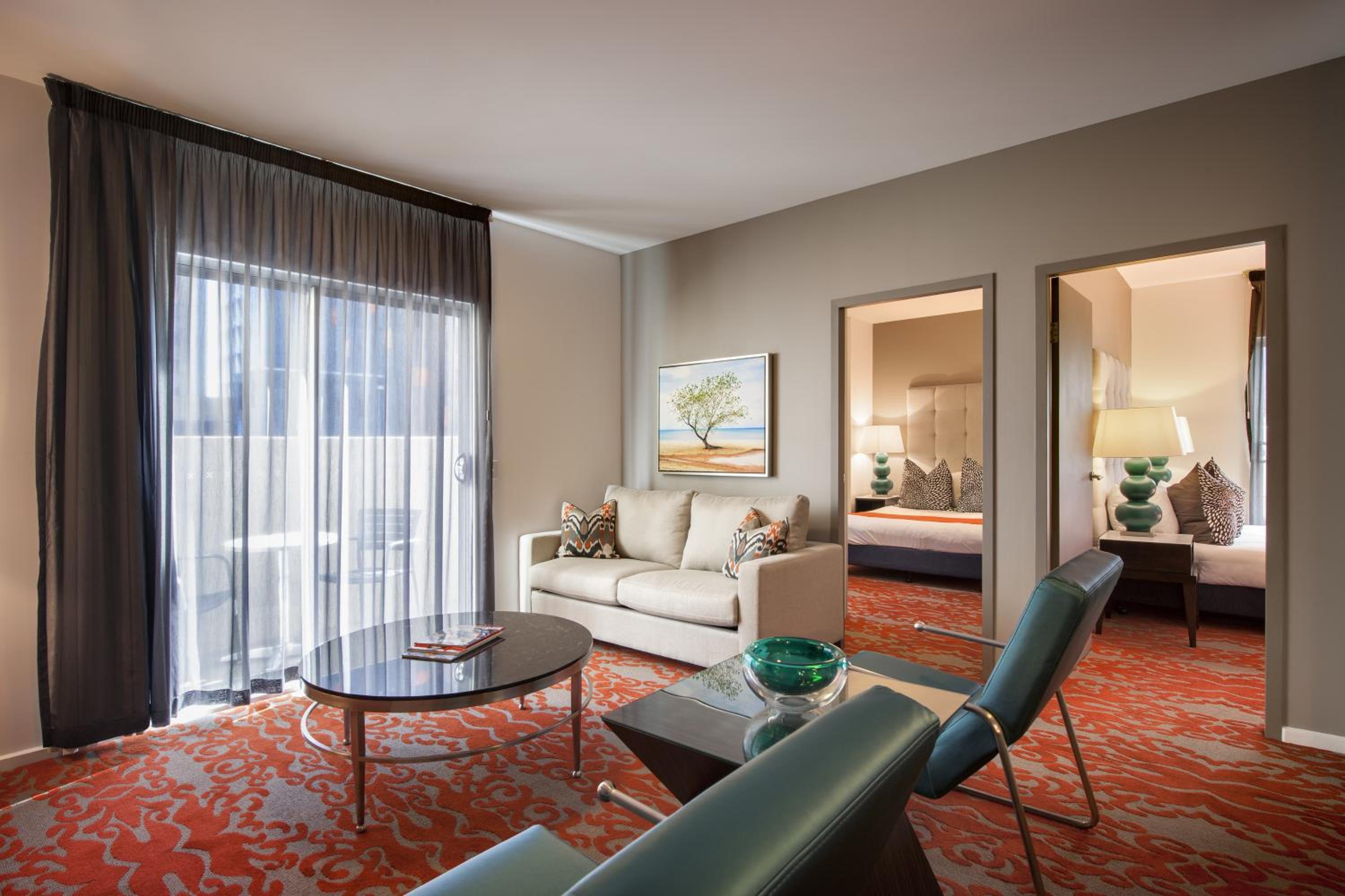Two Bedroom Executive Apartment with Balcony - Photo 7