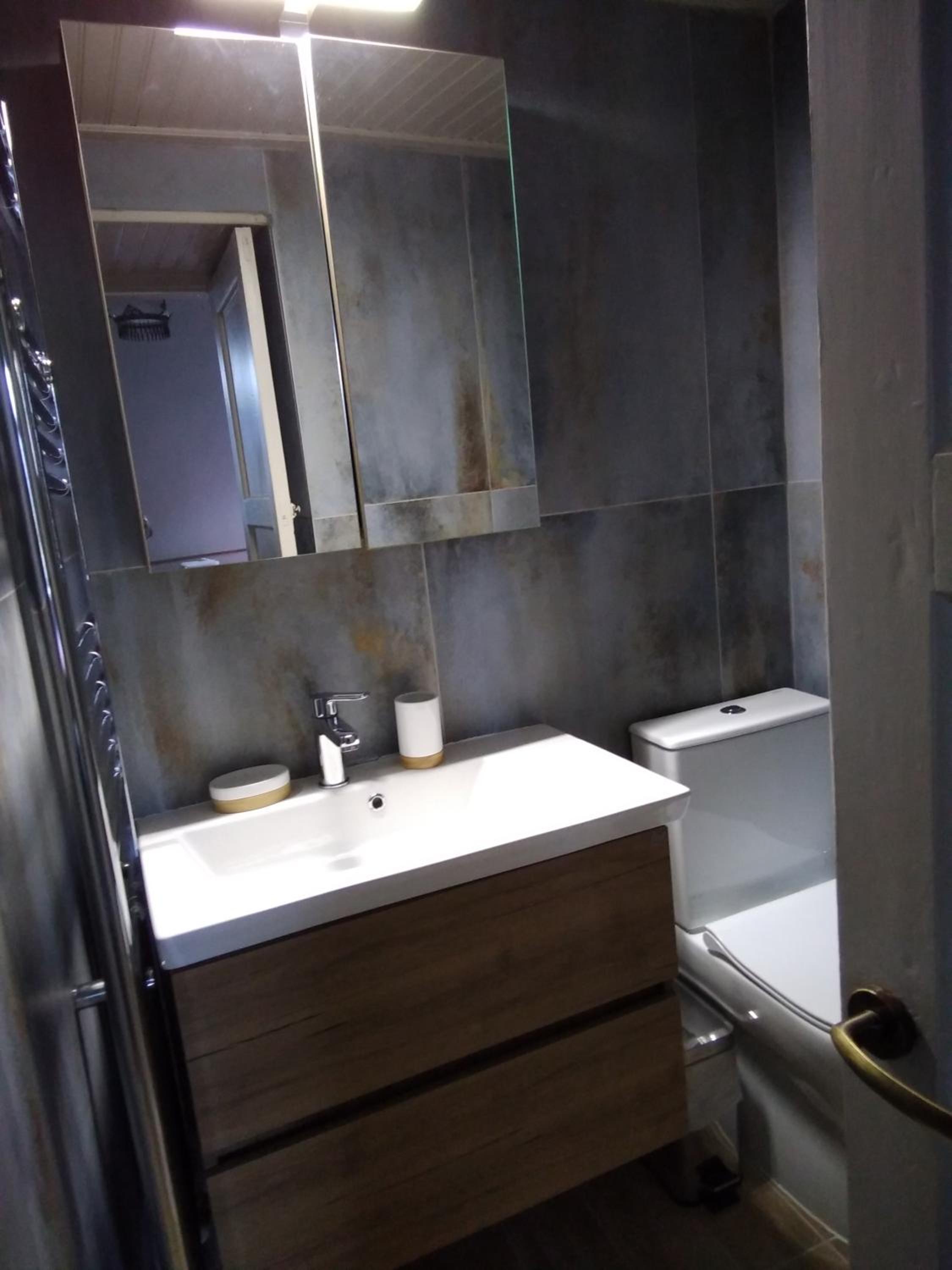 Double or Twin Room with Fireplace - Photo 13