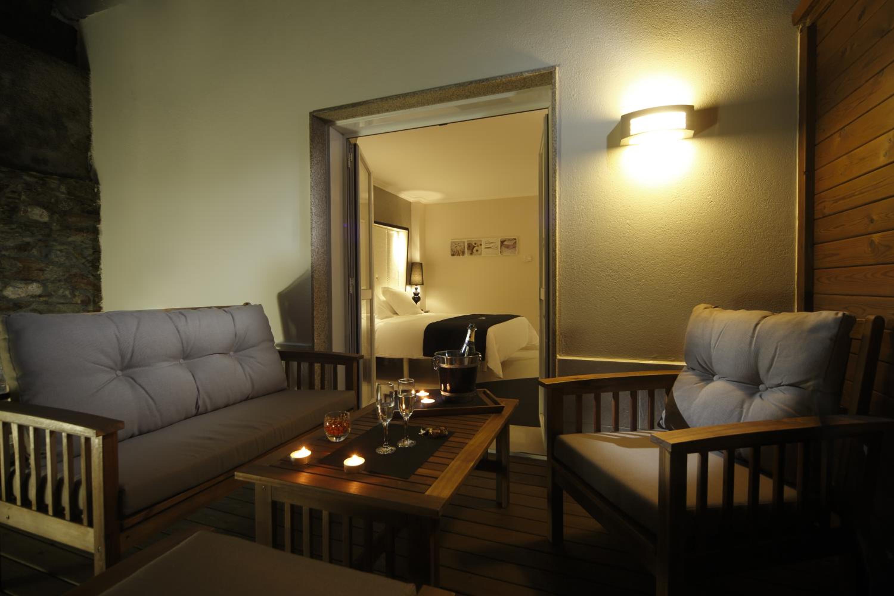 Double or Twin Room with Terrace photo 3