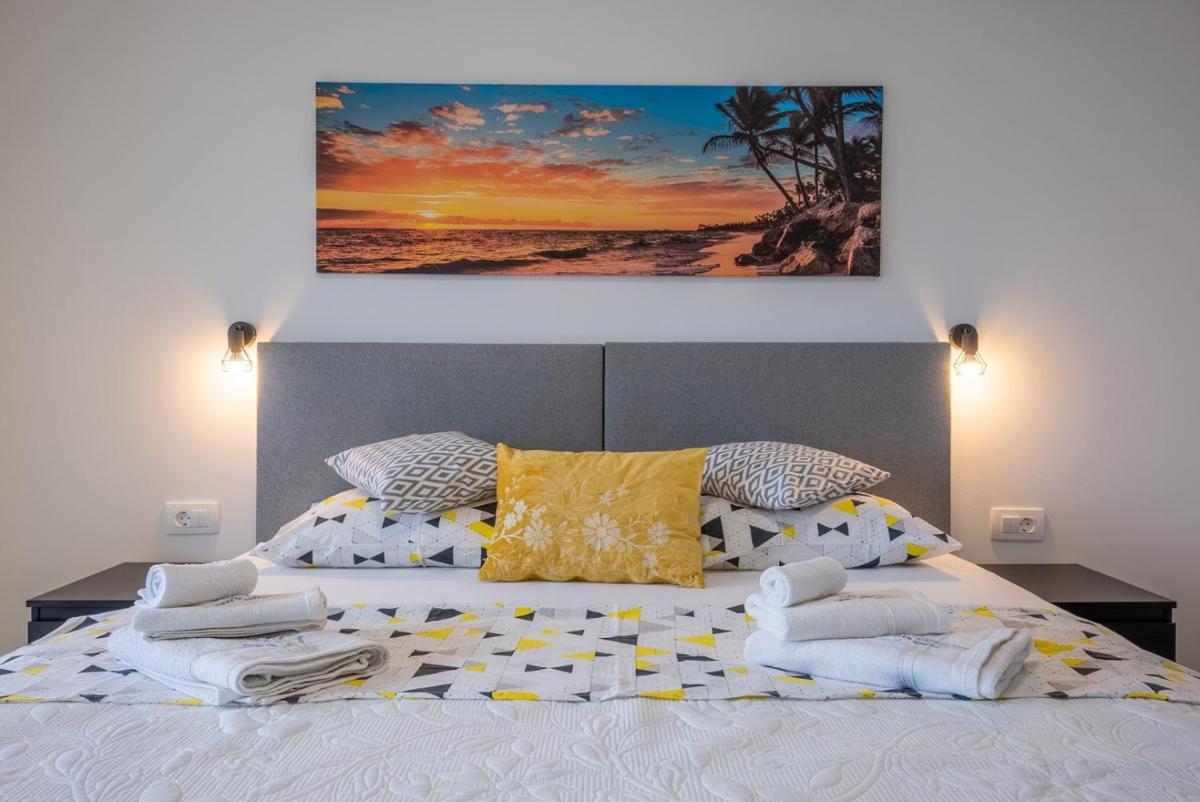 Double Room with Sea View photo 1
