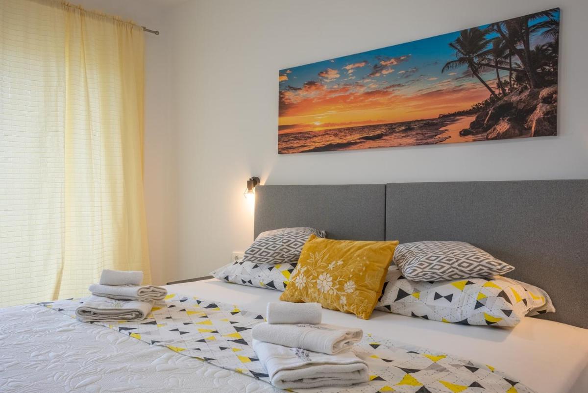 Double Room with Sea View photo 2