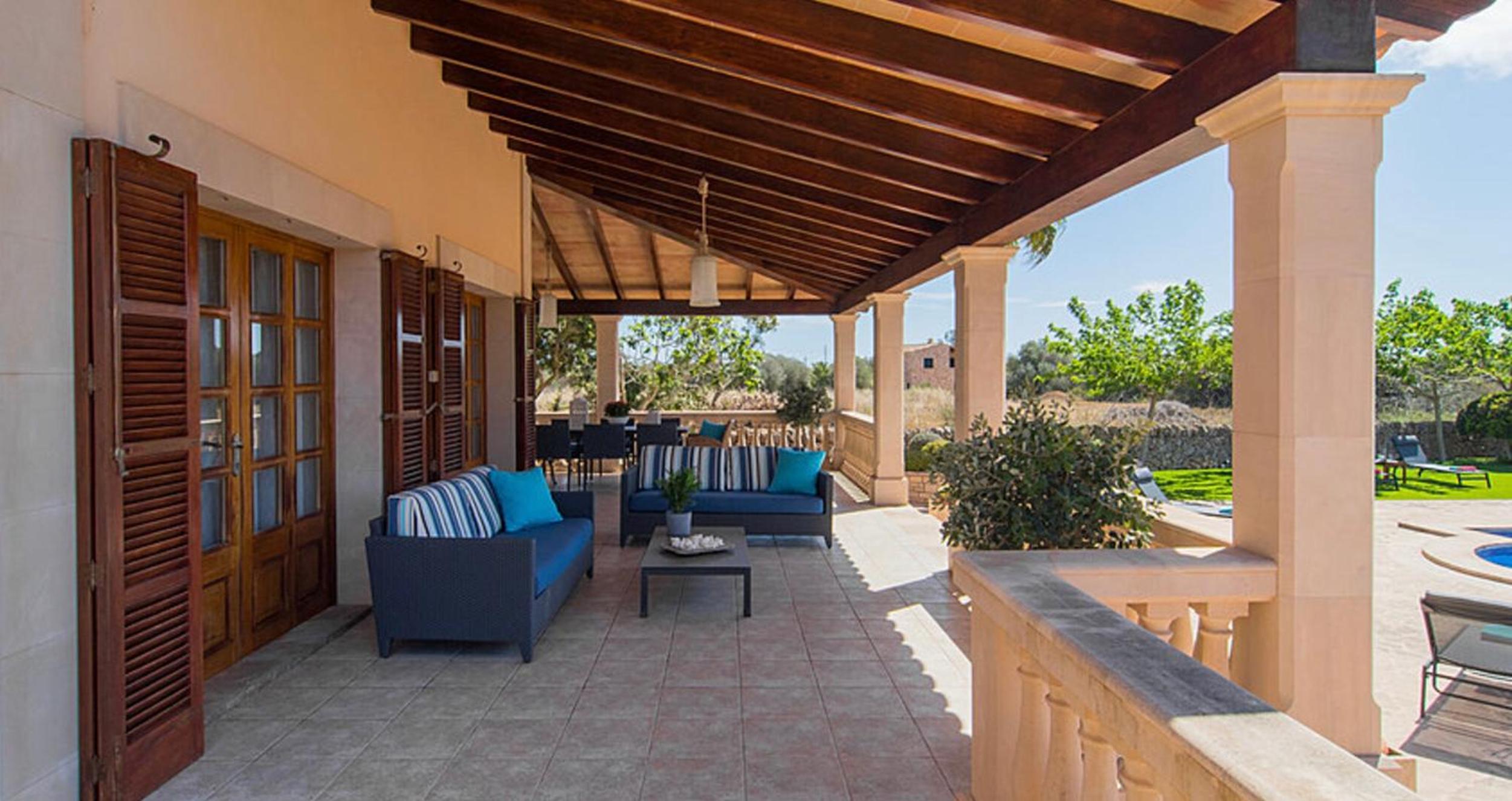 Villa with Garden View photo 3
