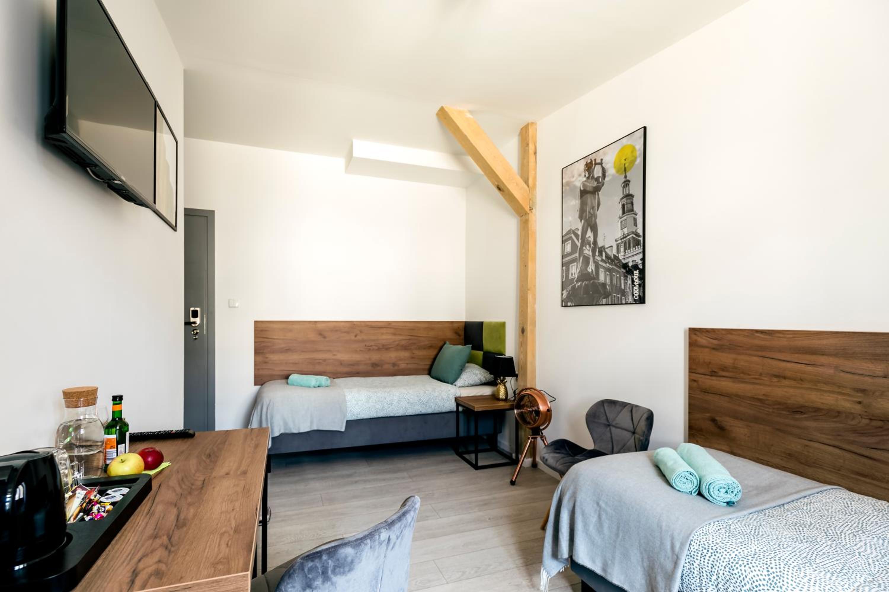 Twin Room - Photo 1