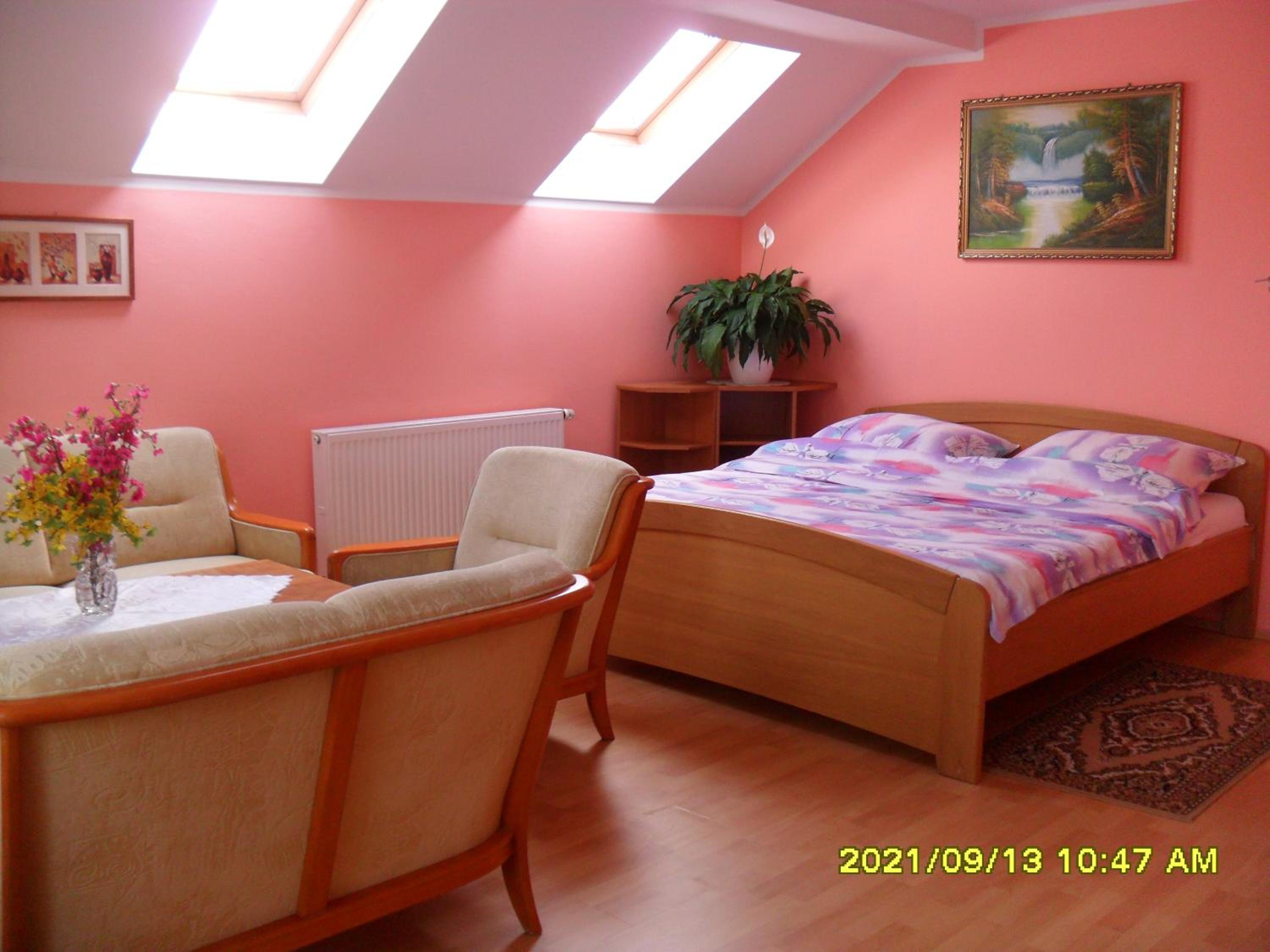 Apartment with Garden View - Photo 8