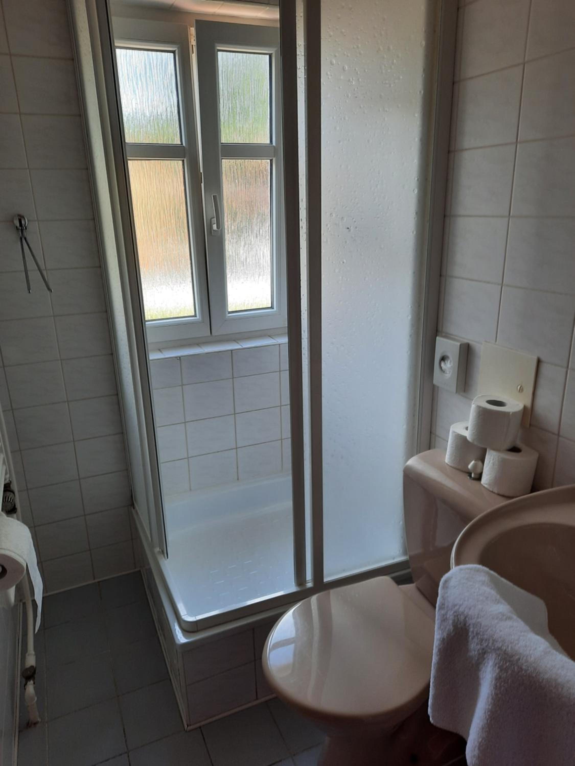 Triple Room - Photo 6