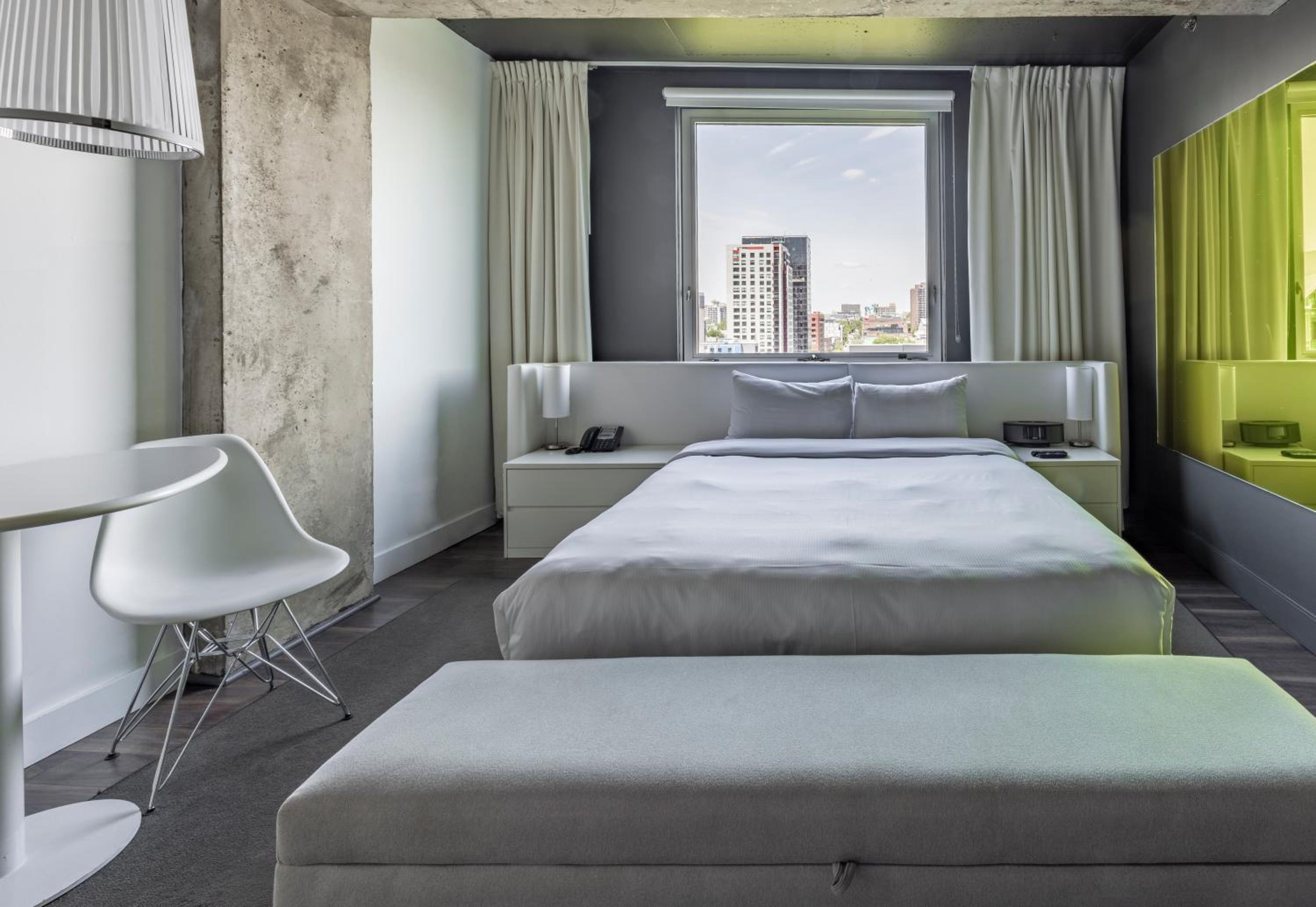 Superior Queen Room