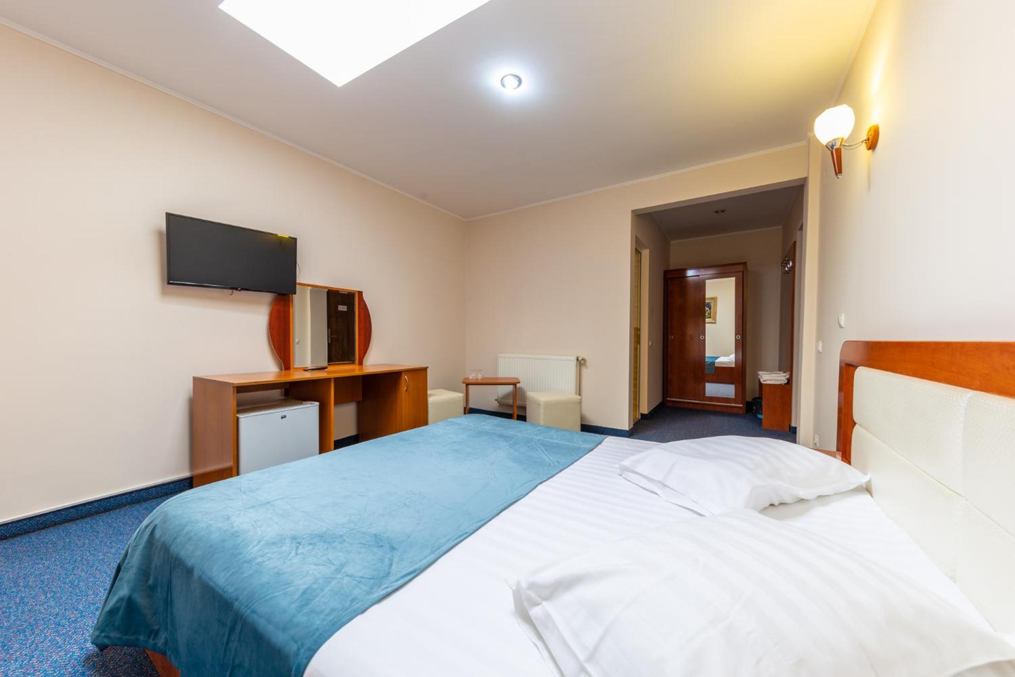 Double Room - Photo 1