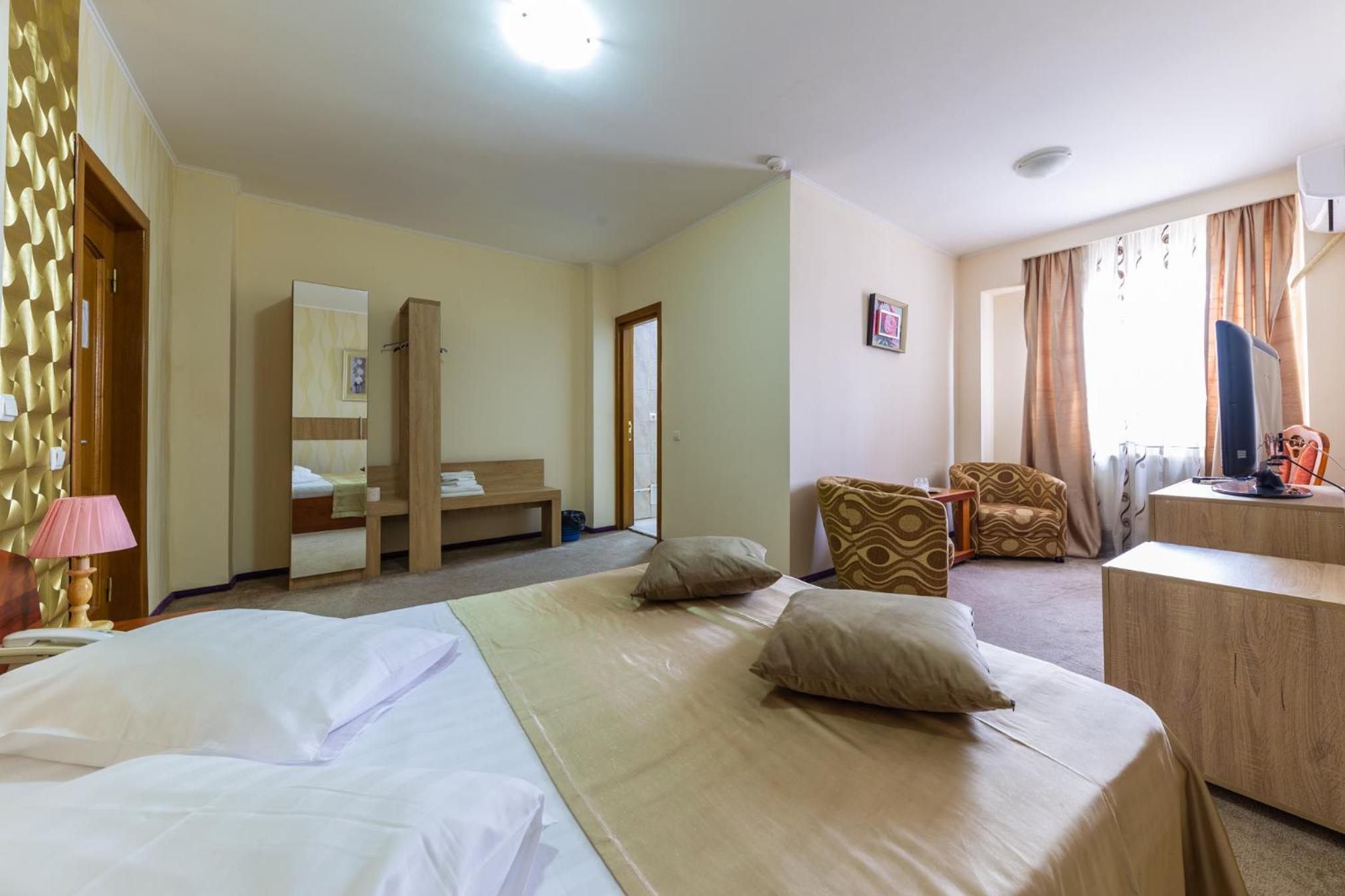 Double Room - Photo 43