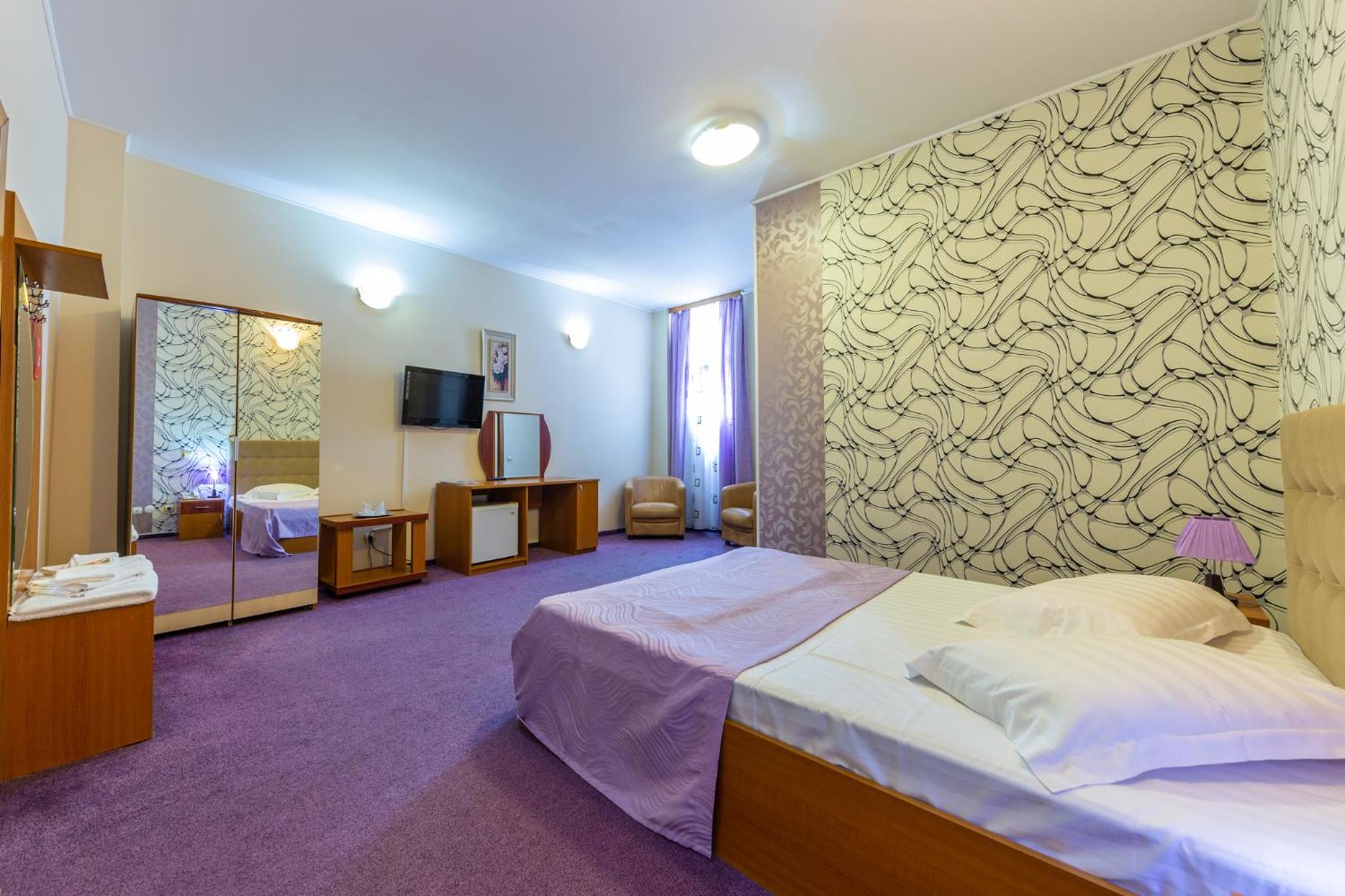 Double Room - Photo 29