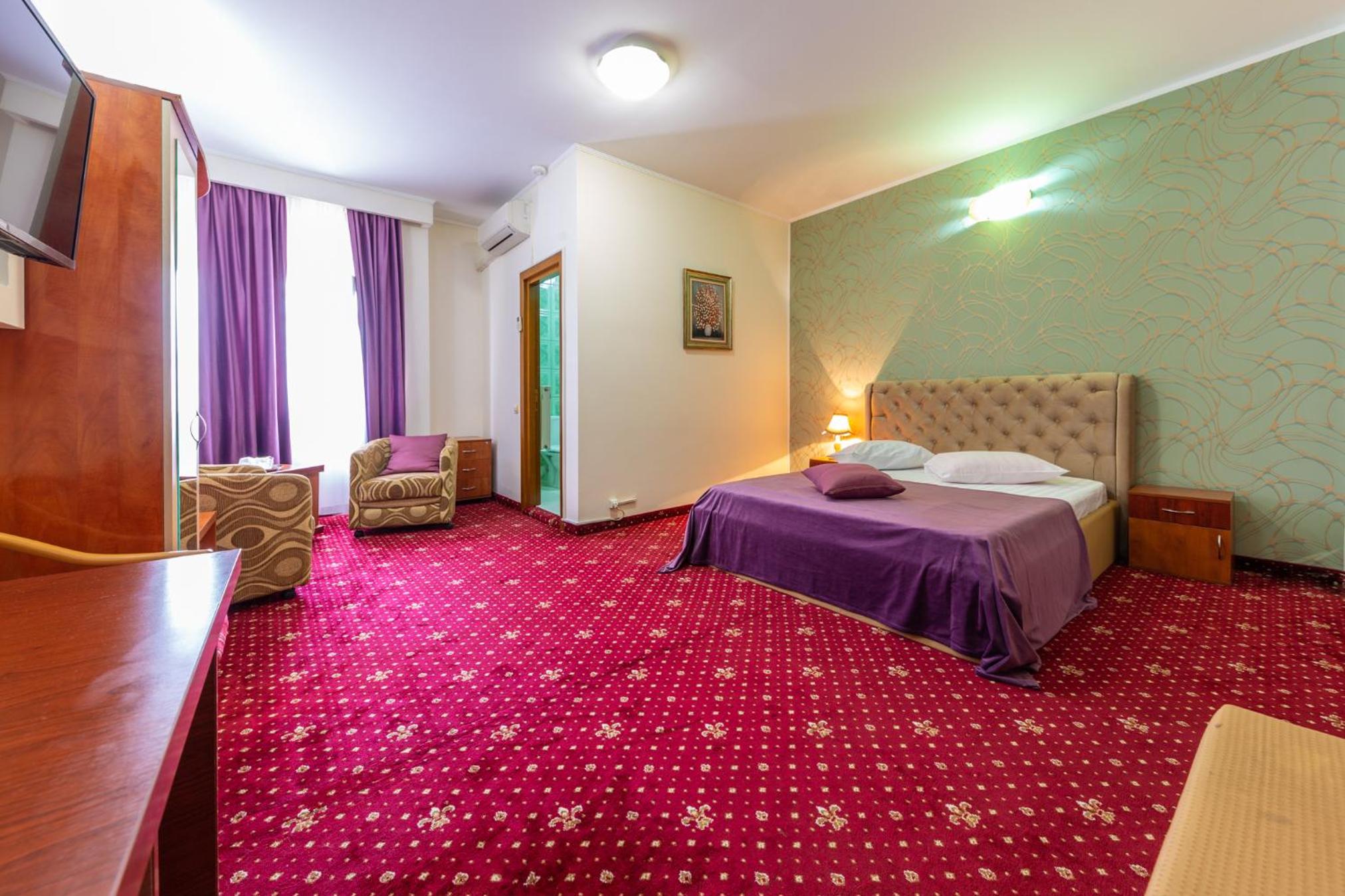 Double Room - Photo 37