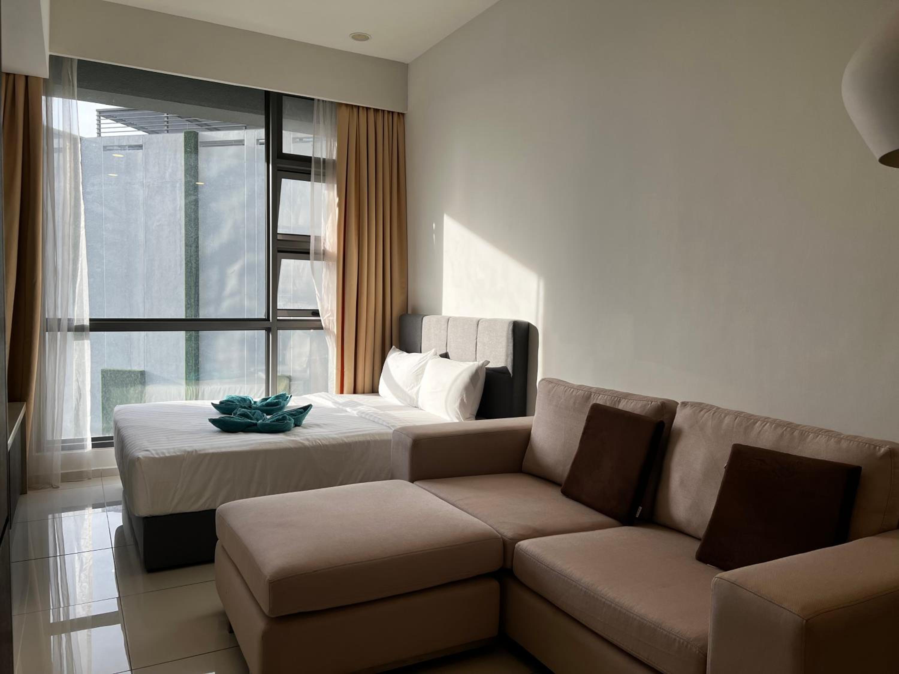 Deluxe Suite