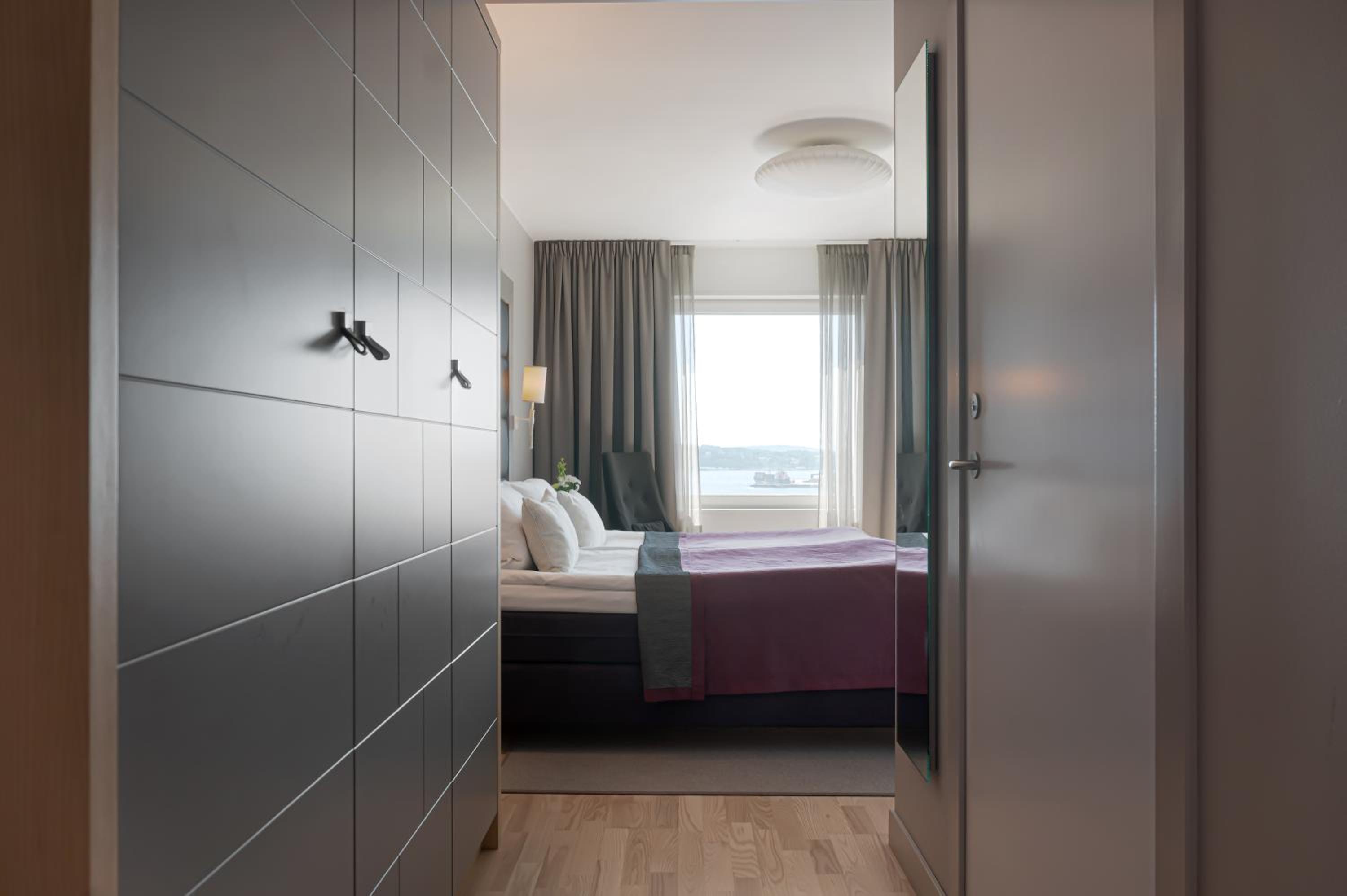 Deluxe Double Sea View photo 3