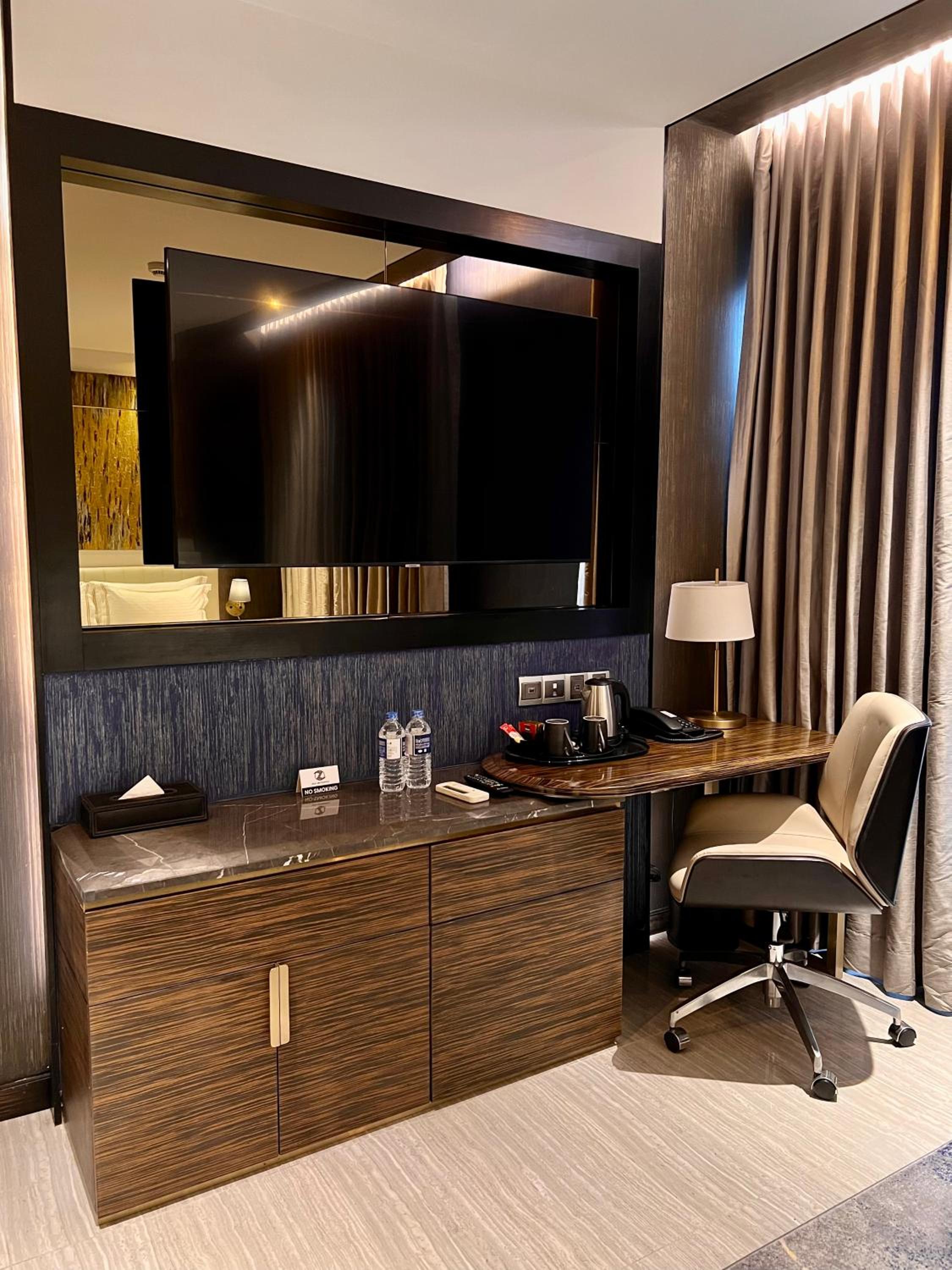 Deluxe Double Room - Photo 5