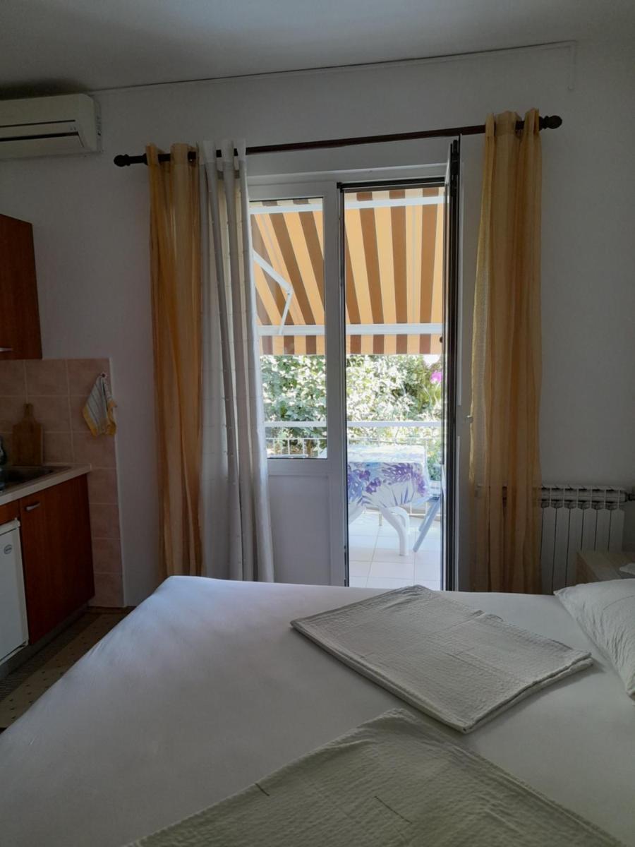 Studio with Balcony