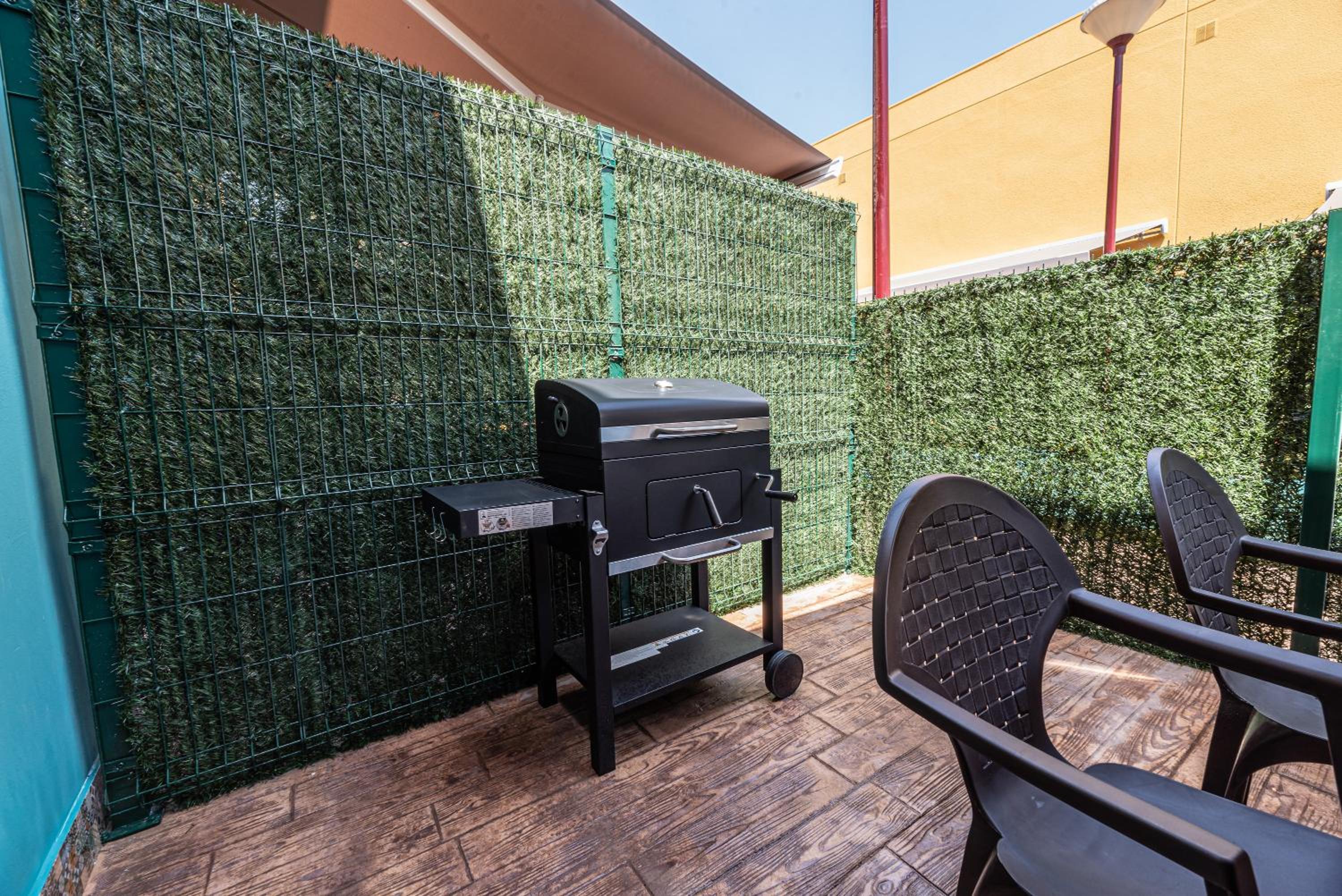 Apartment with Terrace photo 2