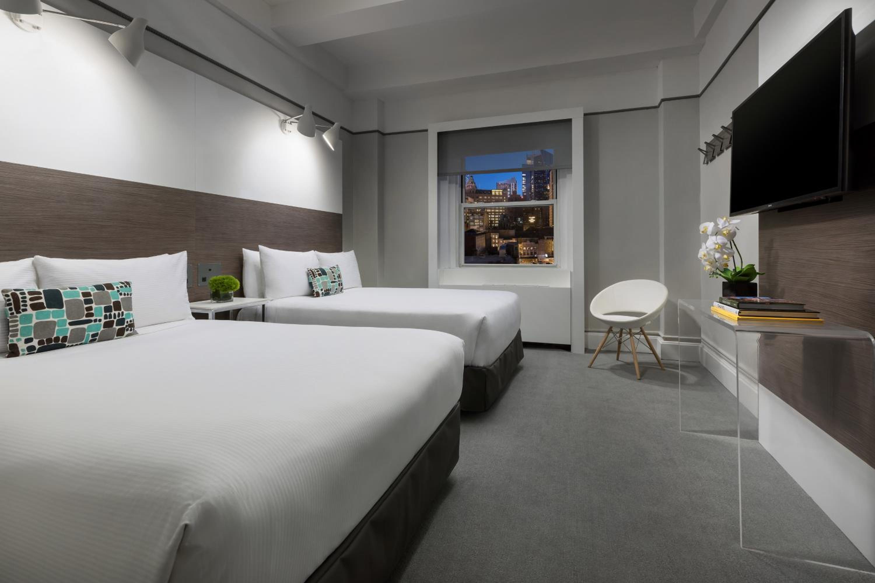 Superior Room with Two Double Beds