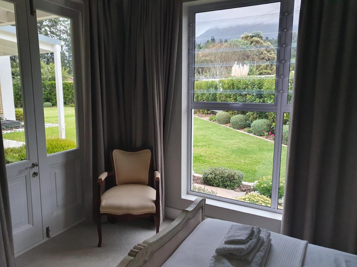 Deluxe Double Room with Shower photo 2