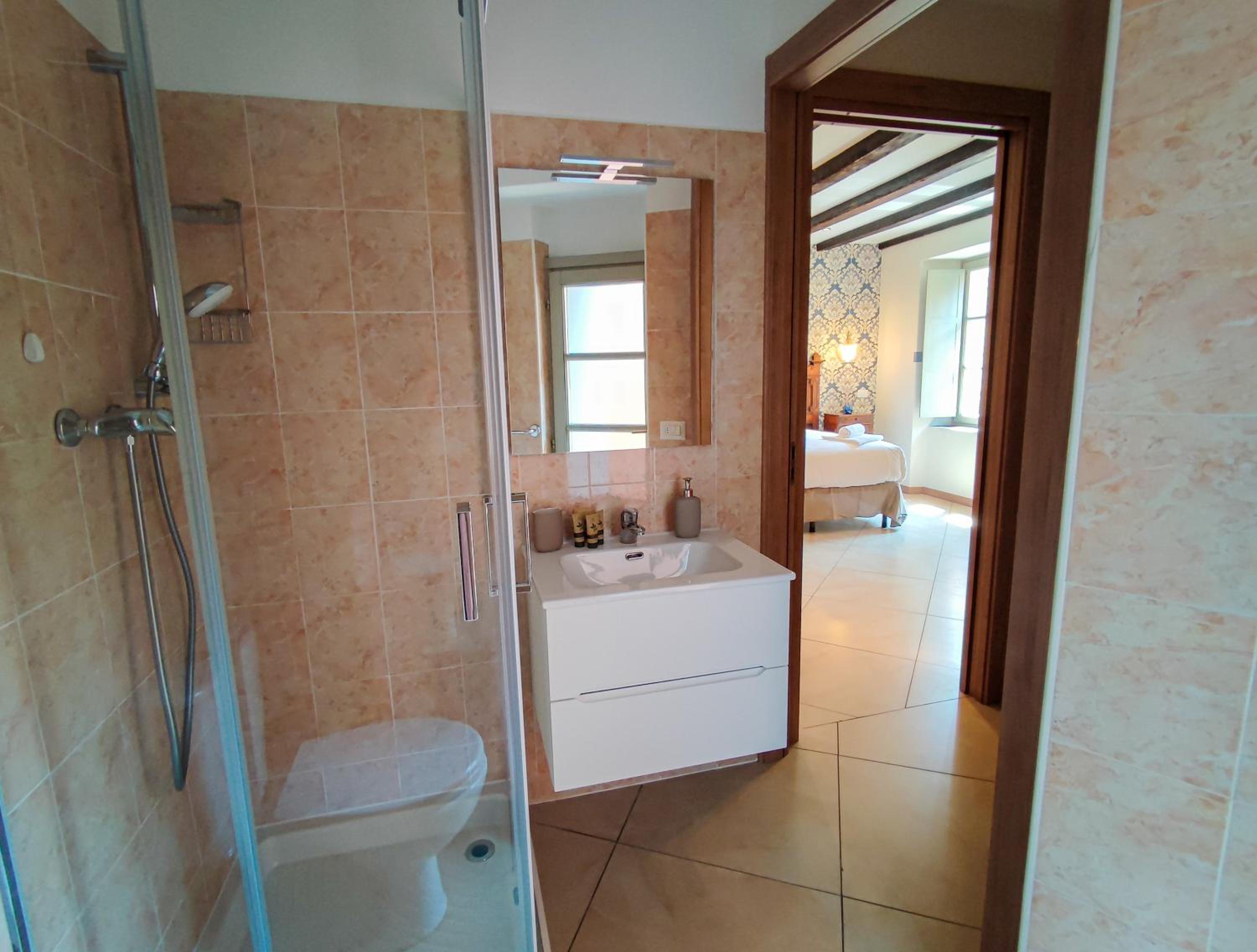 Suite with Balcony photo 2