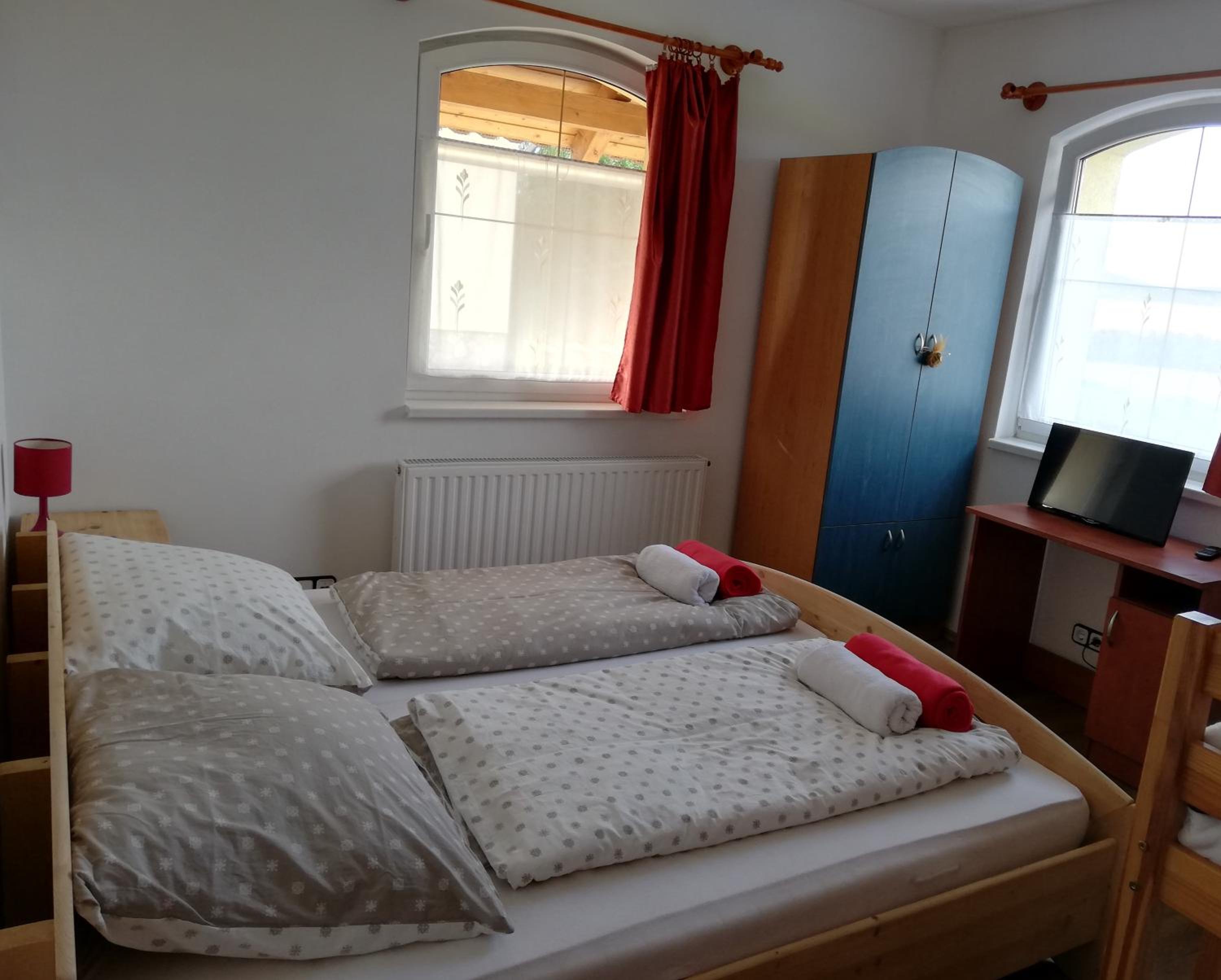 Four-Bedroom House photo 1
