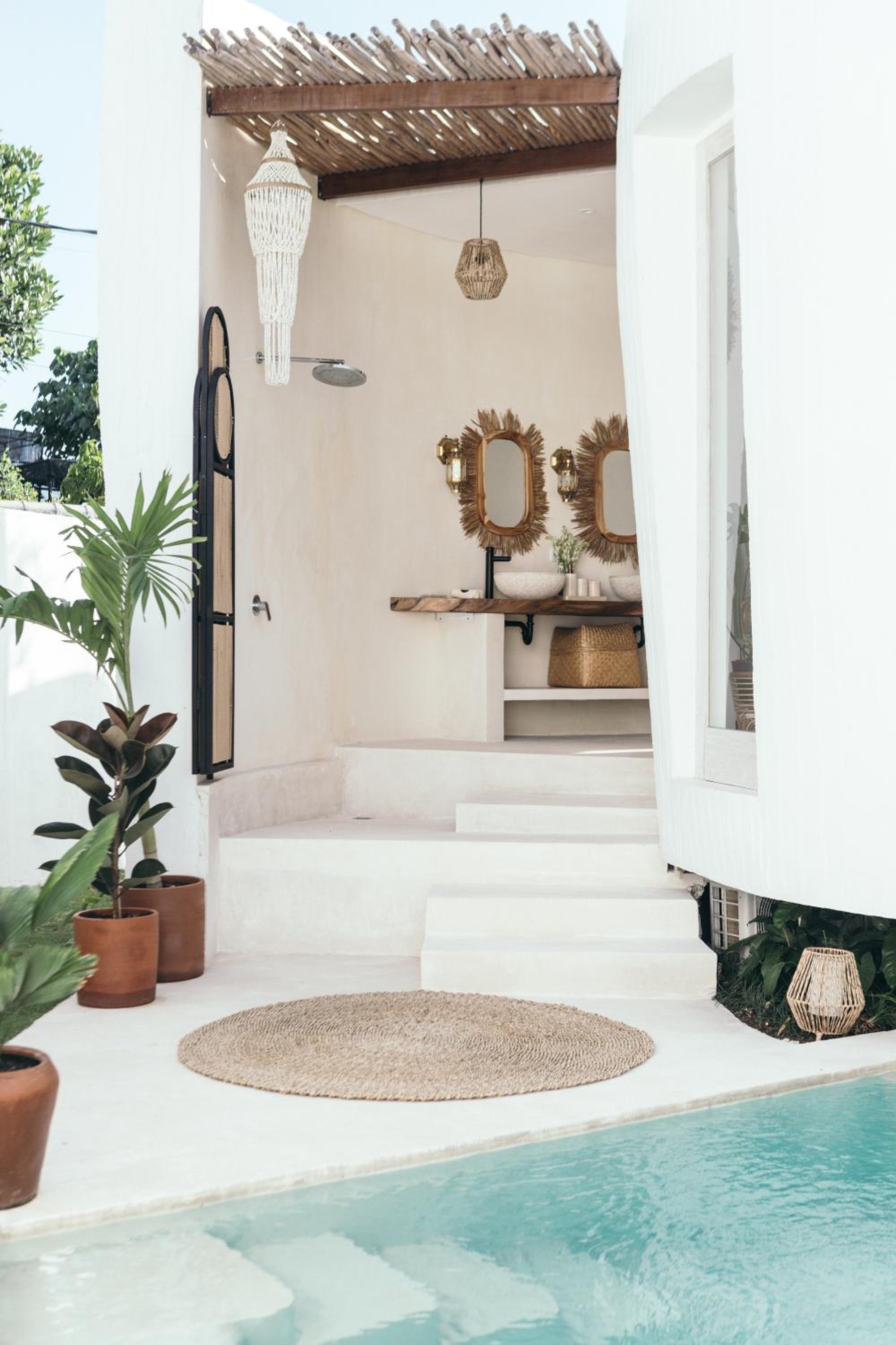 Two-Bedroom Villa - Photo 10