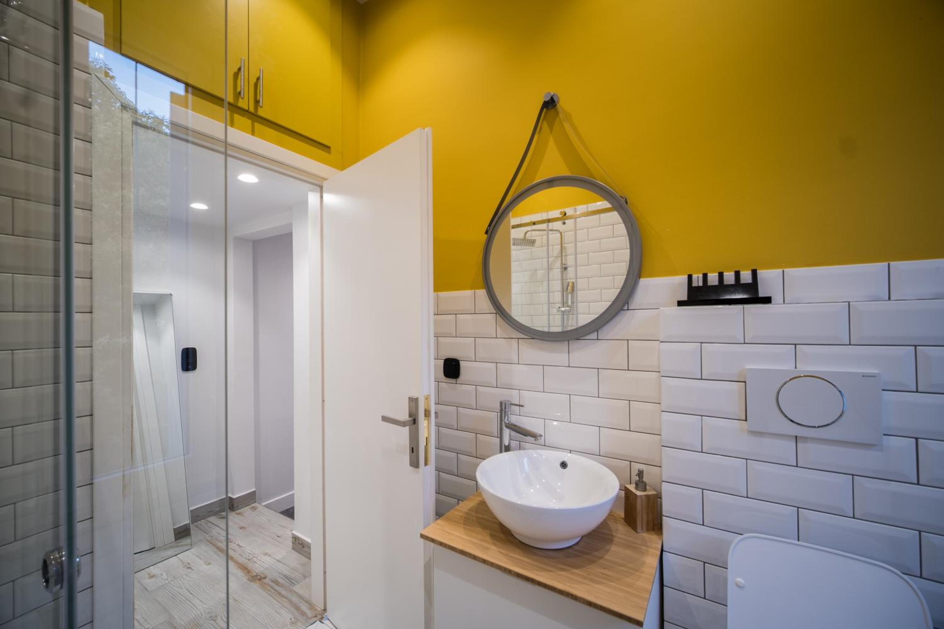 Studio Apartment photo 2