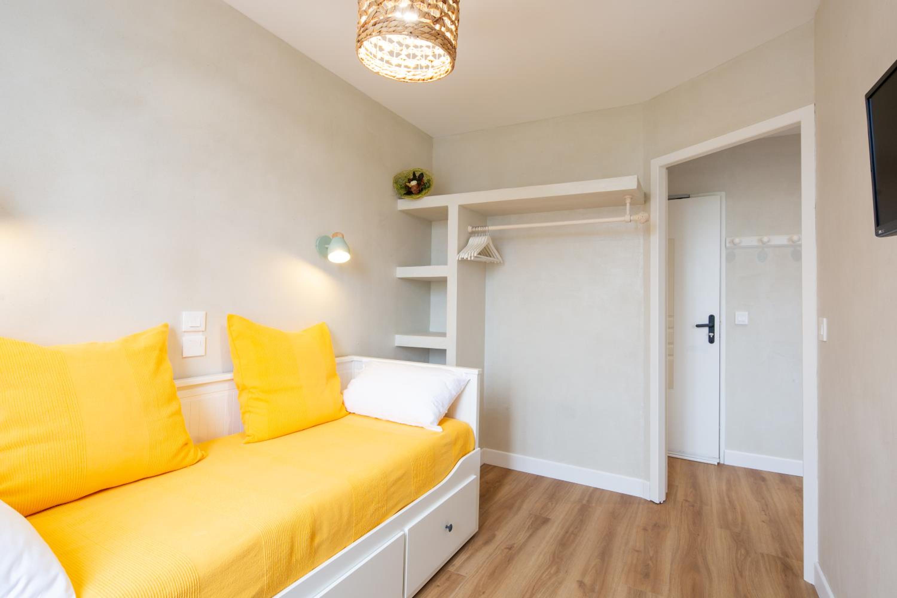 Standard Suite