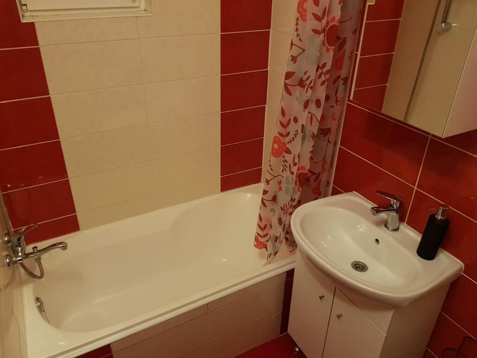 Two-Bedroom Apartment - Photo 19