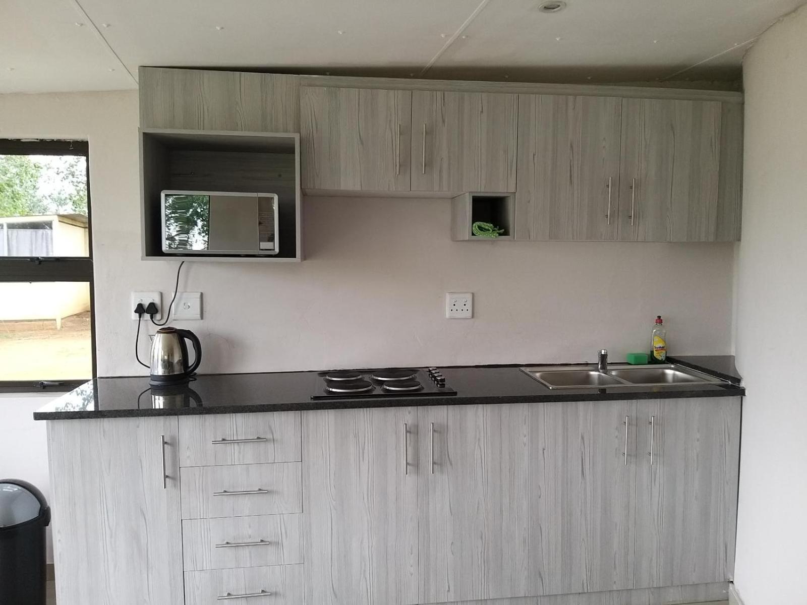 One-Bedroom Chalet - Photo 3