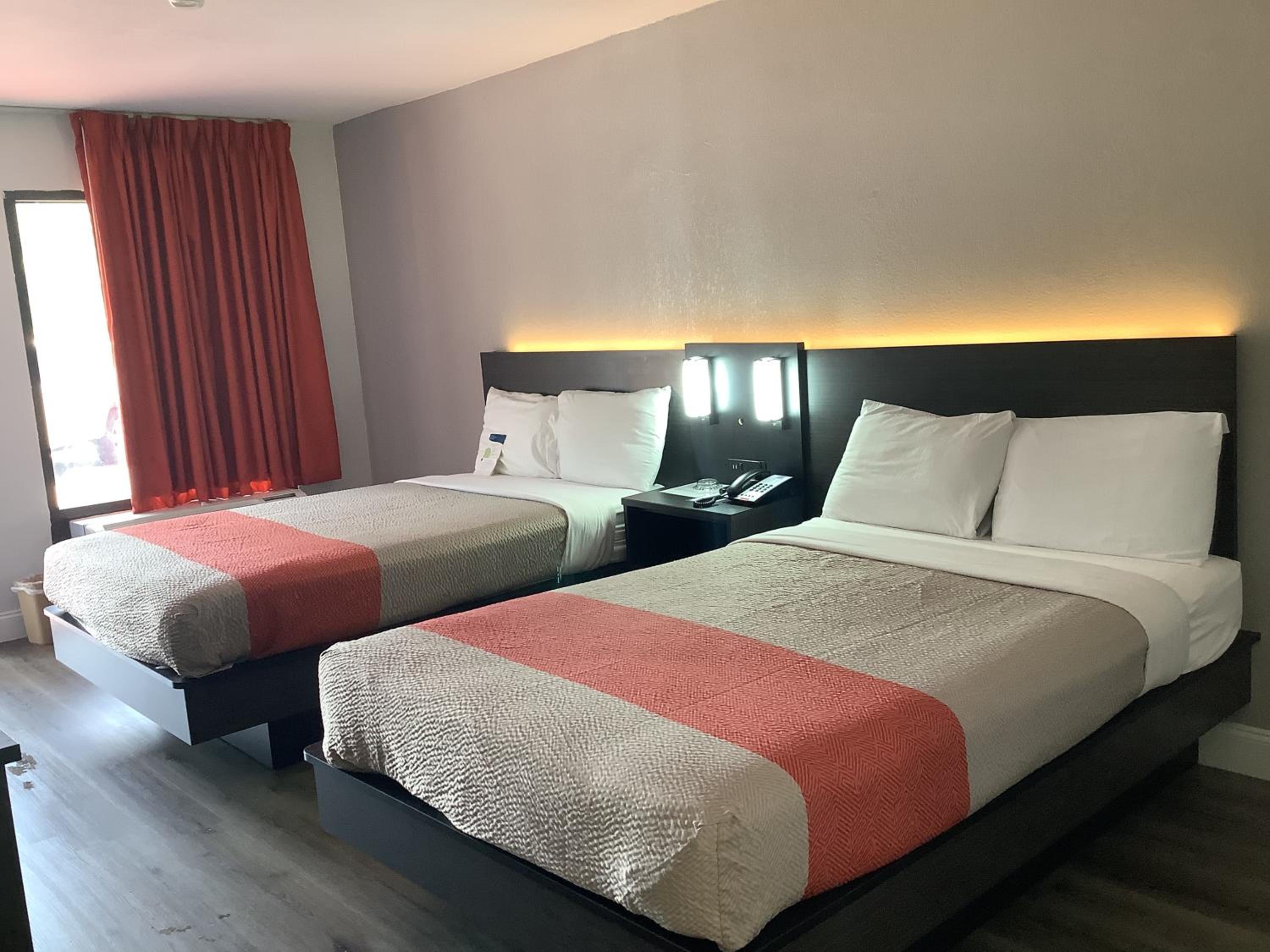 Quadruple Room - Smoking