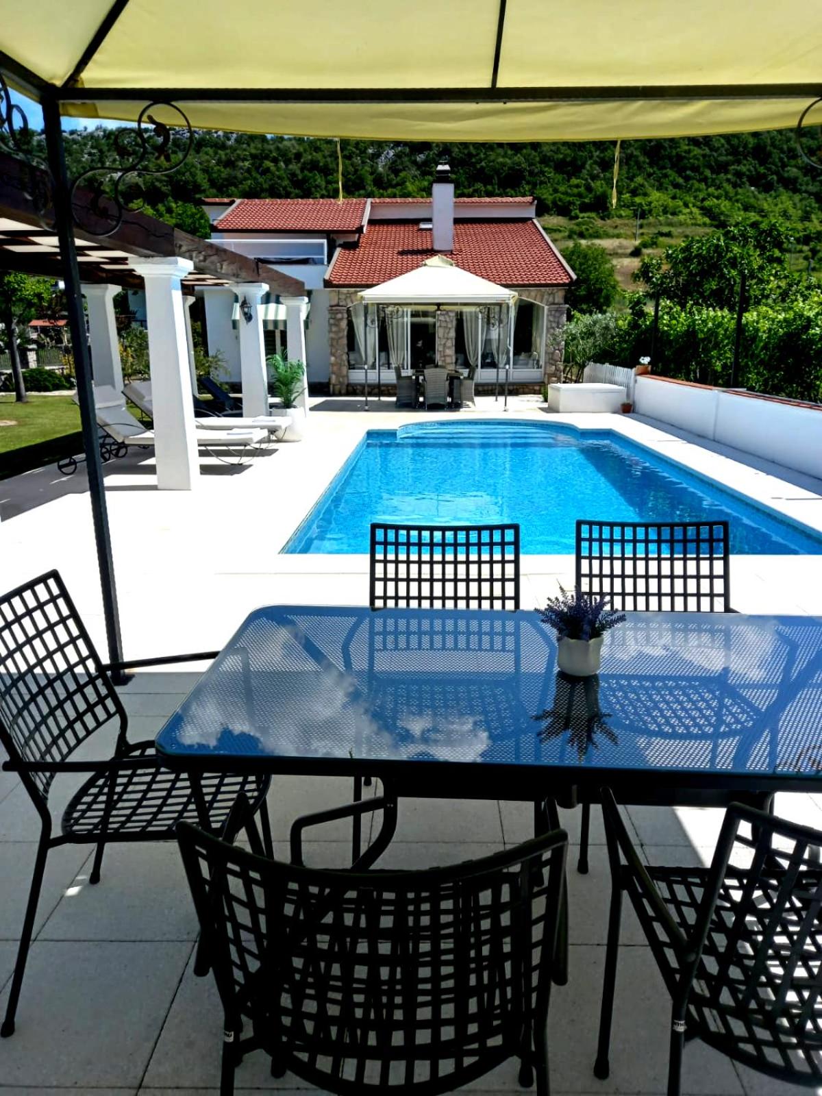 Villa with Private Pool photo 2